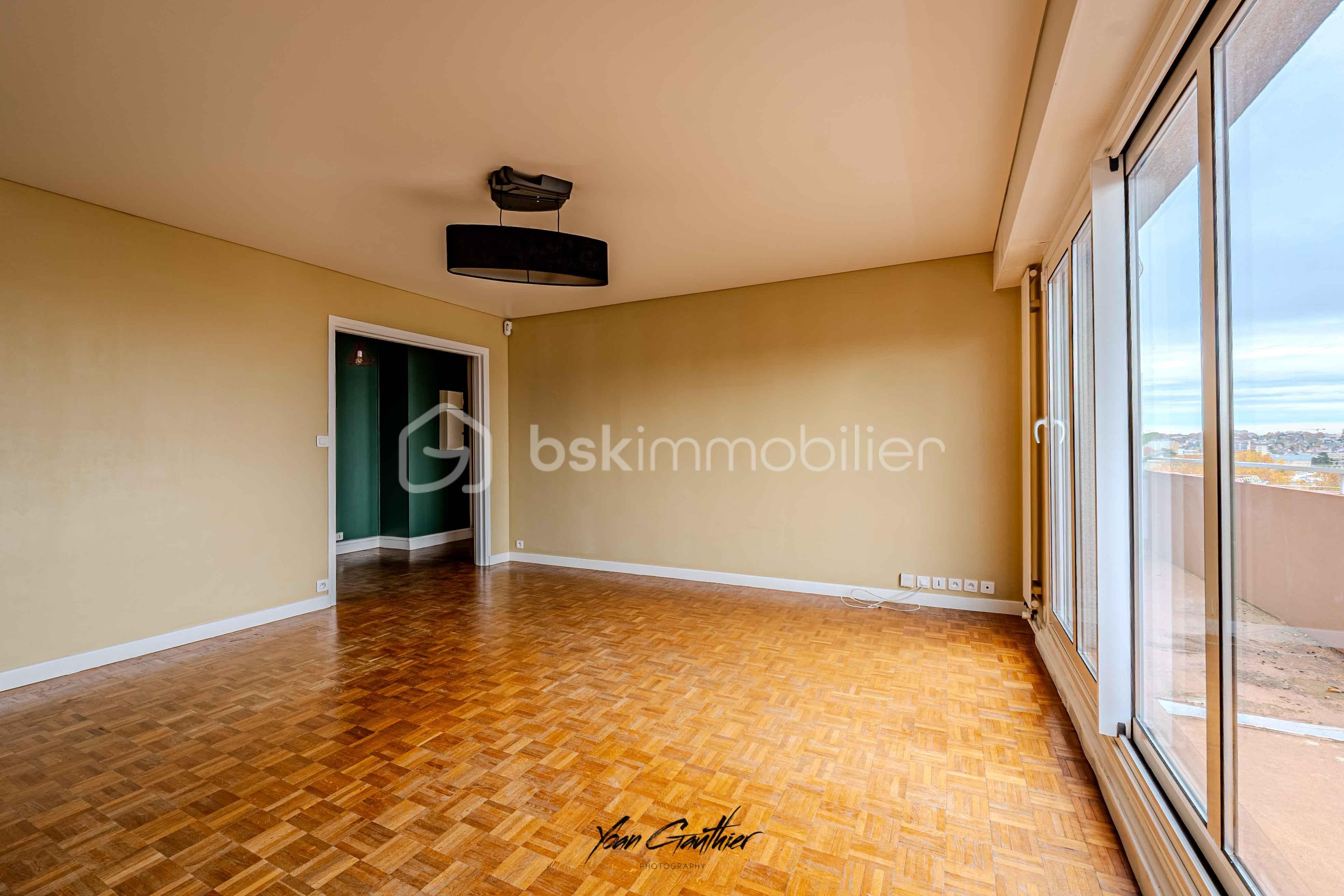 Appartement de 83 m² - VINCENGT HDR-3.jpg