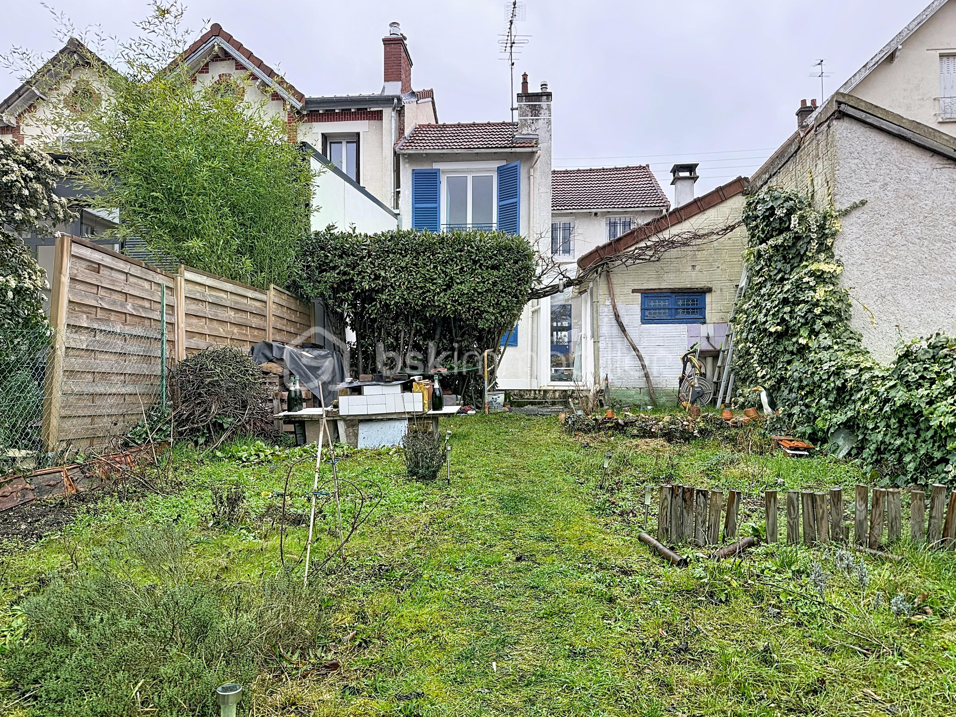Maison de 100 m² - jardin-vue8.jpg
