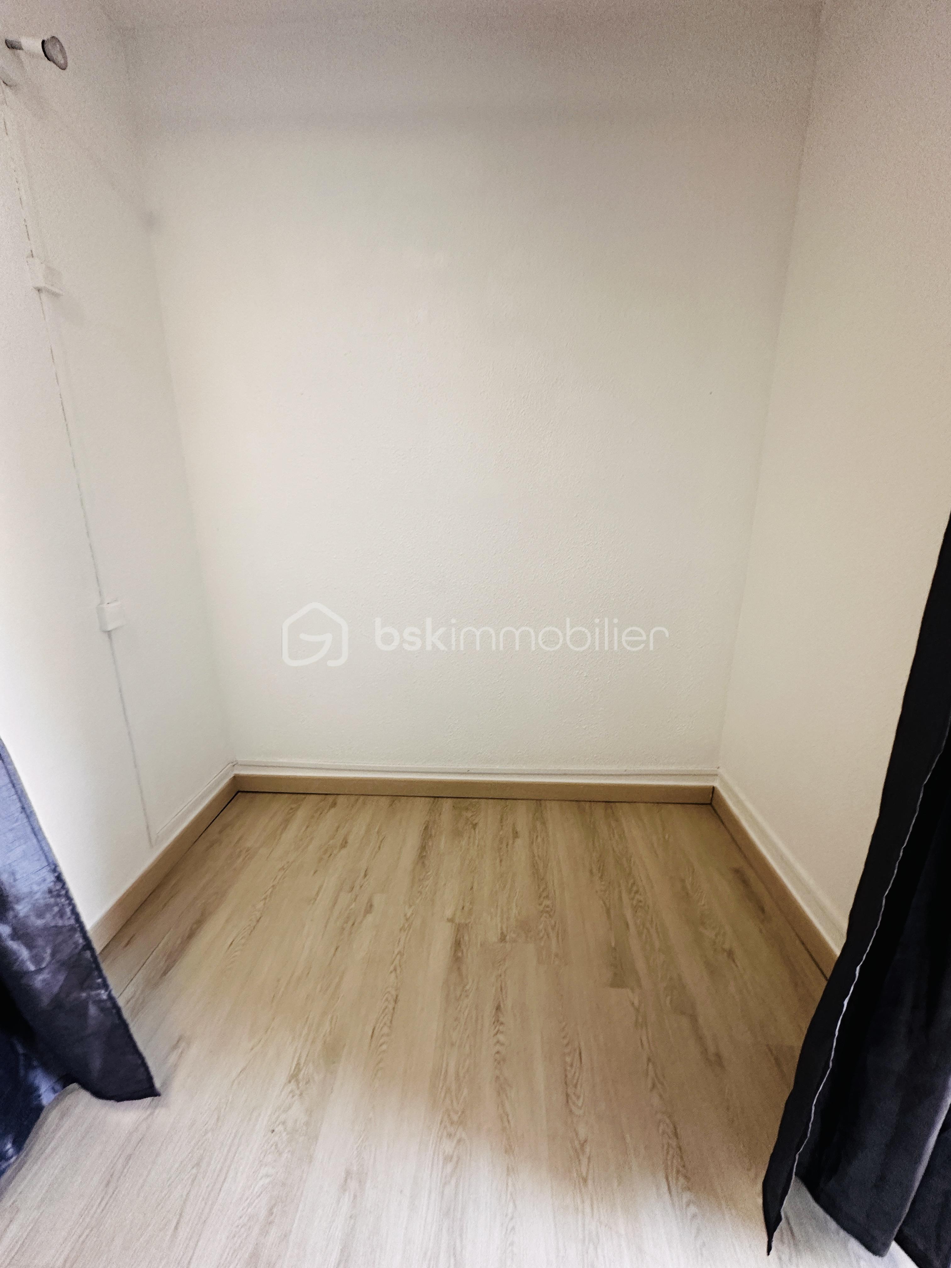 Appartement de 24,02 m² - IMG_4908.JPG