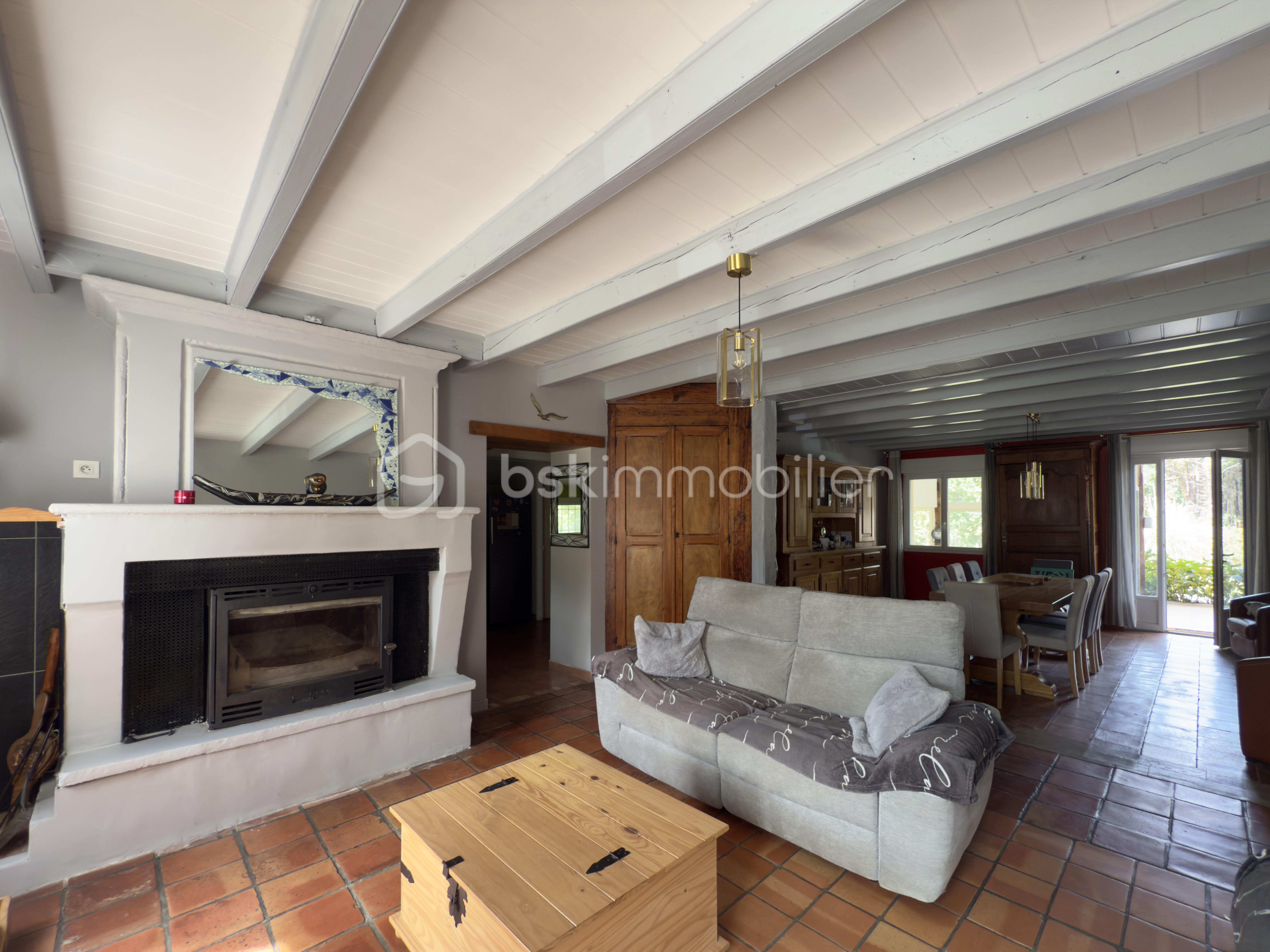 Maison de 145 m² - 0 Salon.jpeg