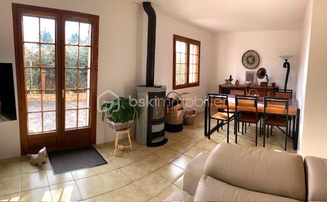 Maison de 140 m² - SALLE A MANGER.jpg