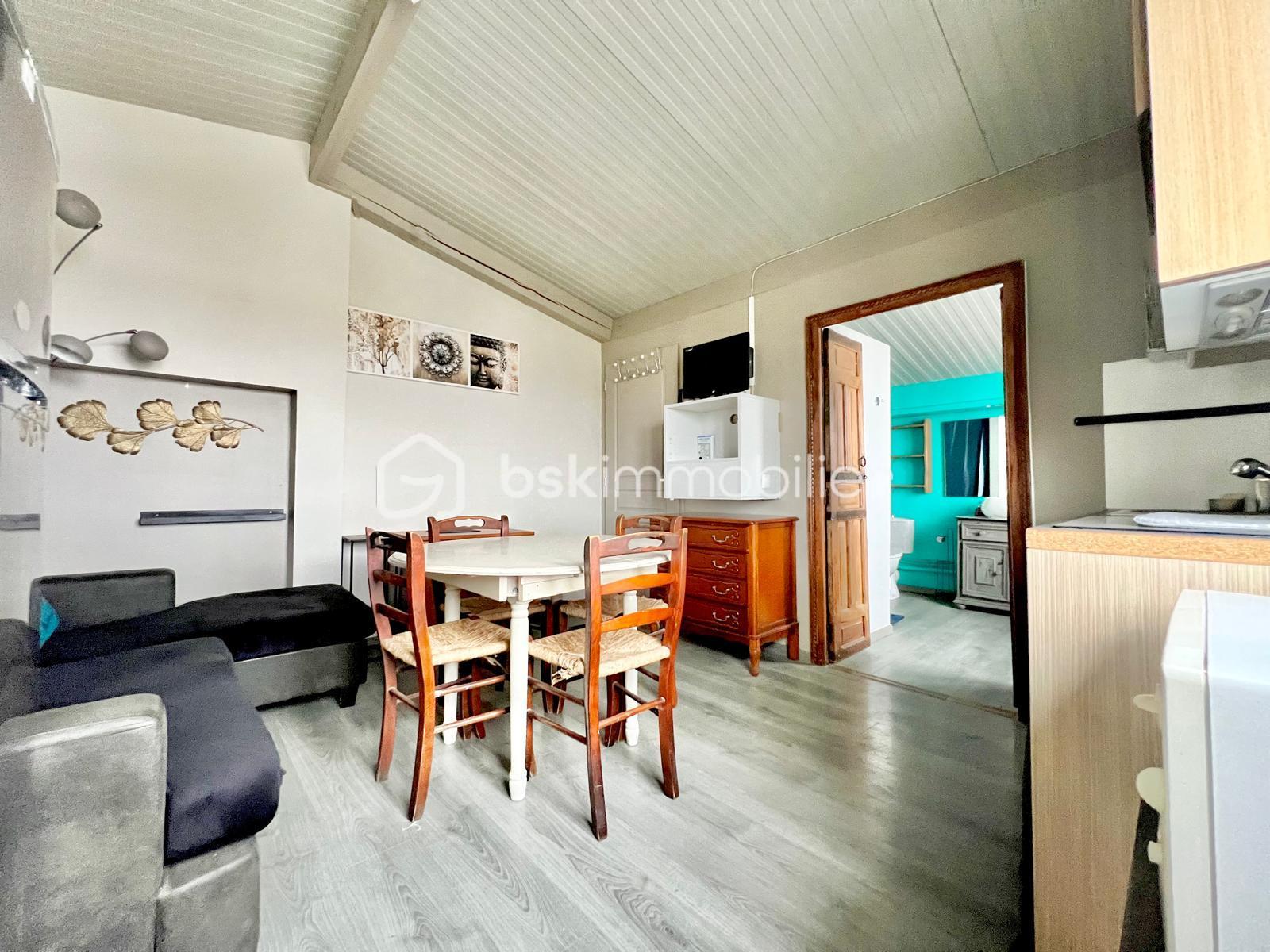 Local d activites de 280 m² - 3fhvxPvr5VpnDyr2CZXKSbZNZaqHLCoTZavleJoM-branded.jpg