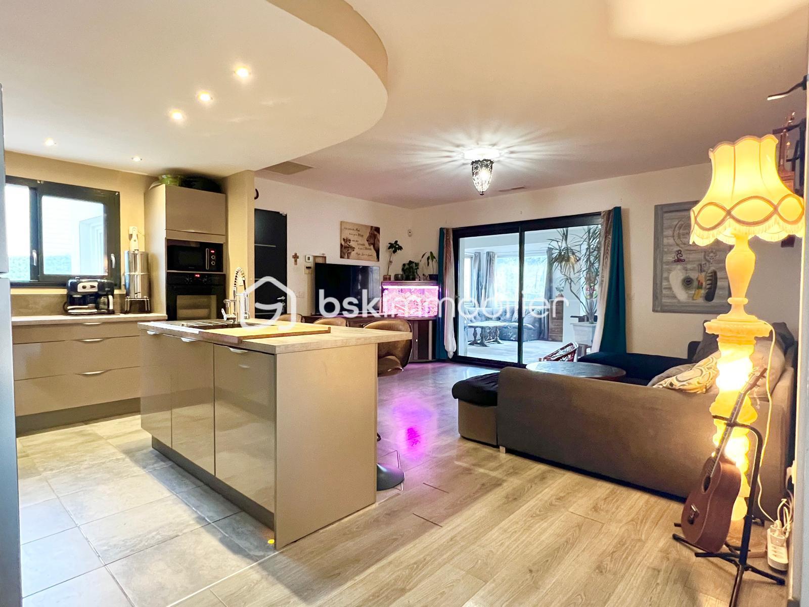 Local d activites de 280 m² - Ri9s8He2ZA8J9QPXhBoDpDJQ2D6rb2QHqqGAg0a4-branded.jpg