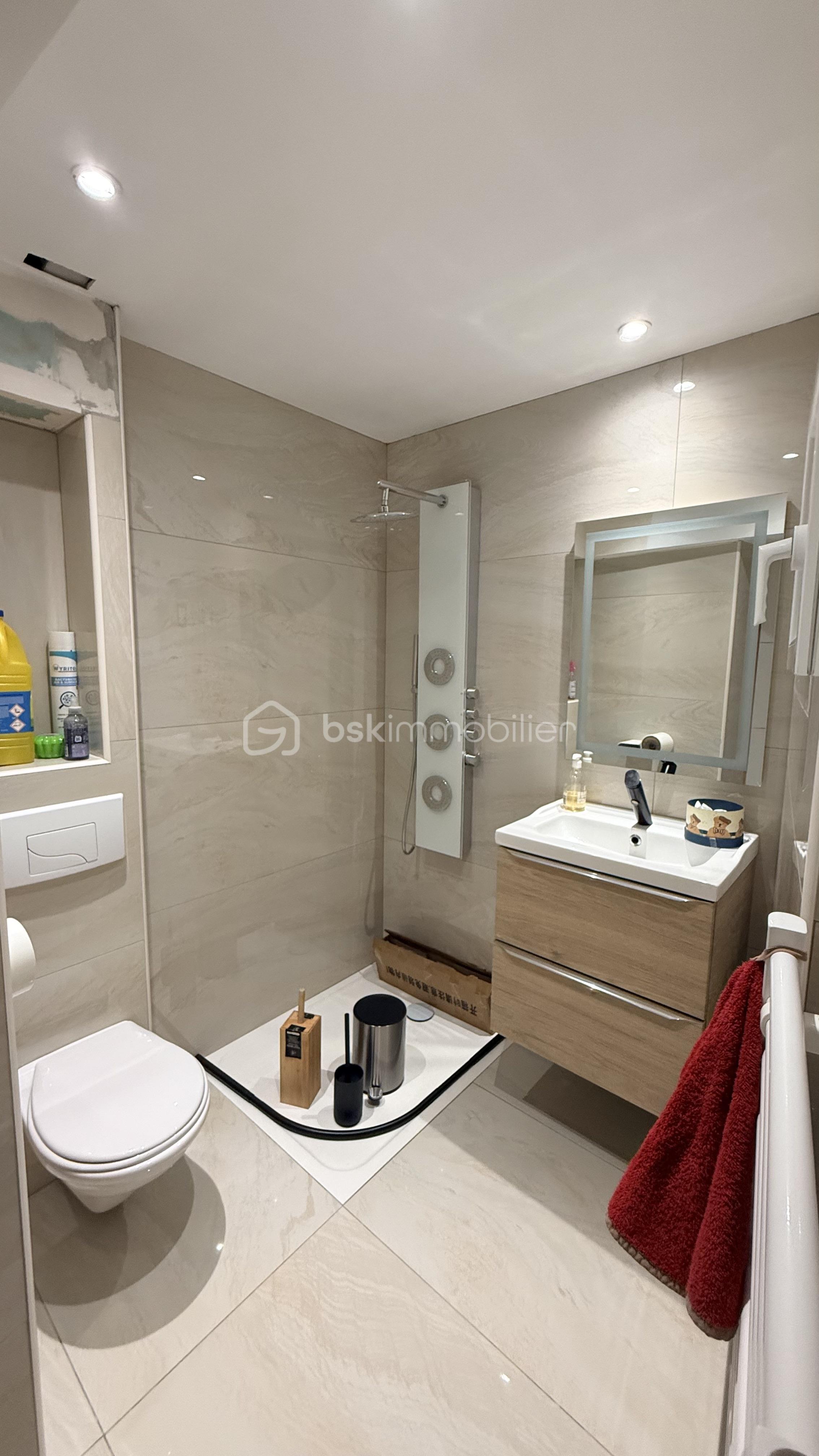 Immeuble commercial de 300 m² - IMG_0744.jpeg