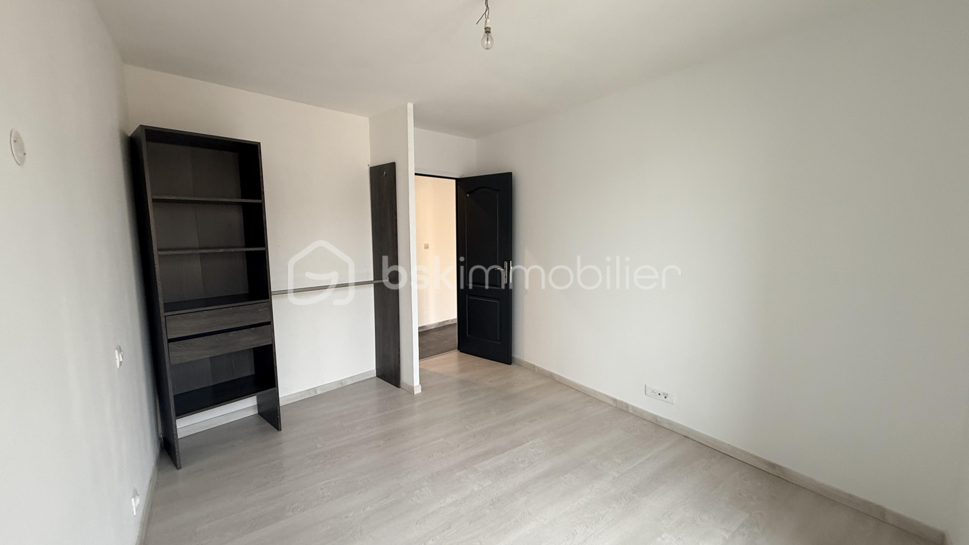 Immeuble commercial de 300 m² - IMG_0640.jpeg