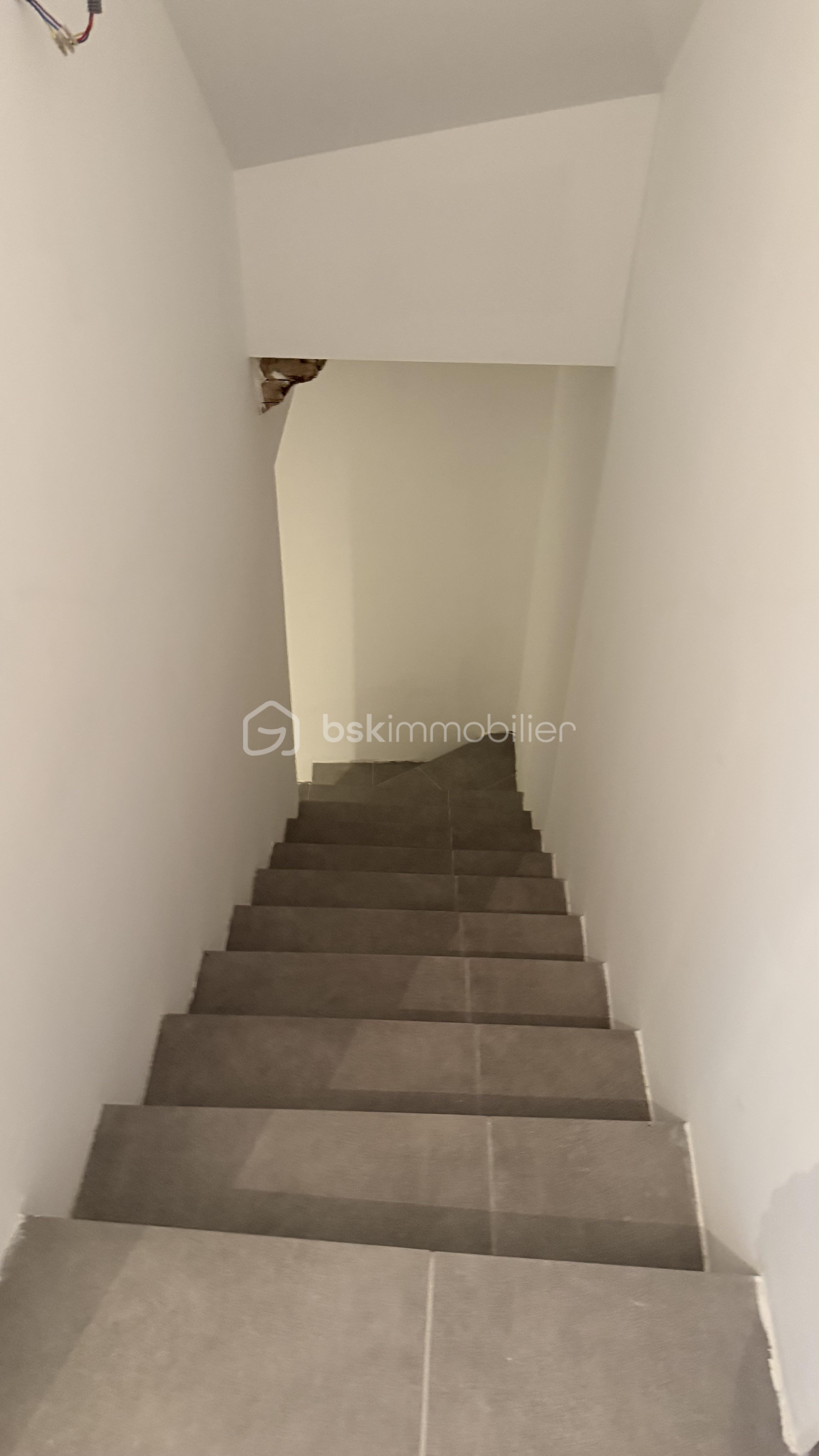 Immeuble commercial de 300 m² - IMG_0698.jpeg