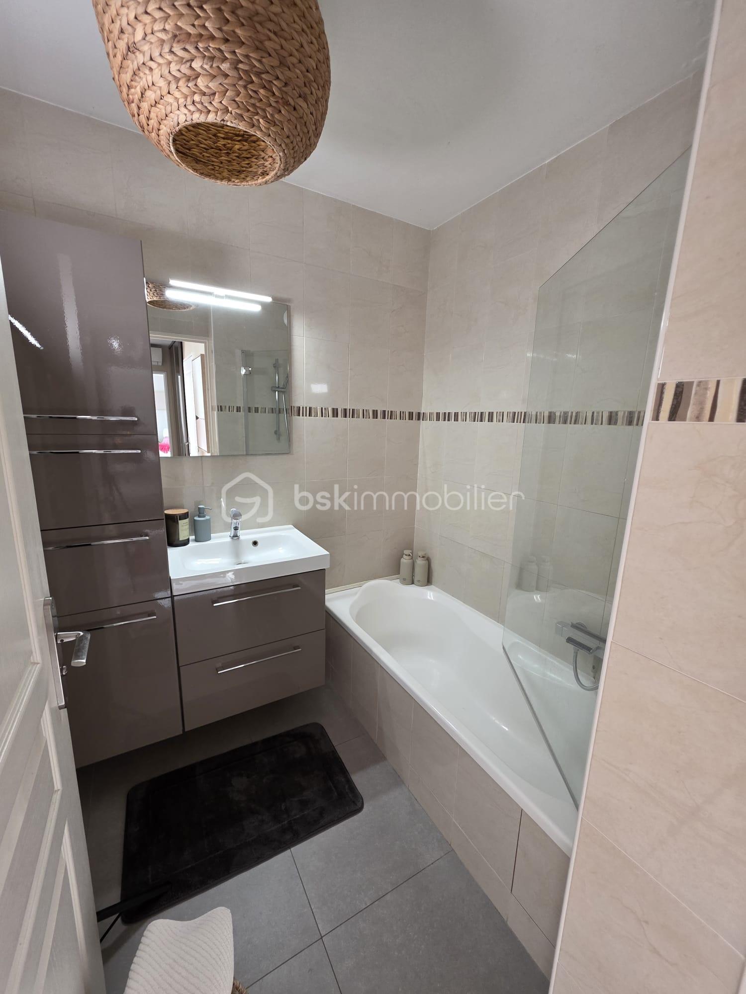 WhatsApp Image 2026-04-22 at 11.45.02 (14).jpeg