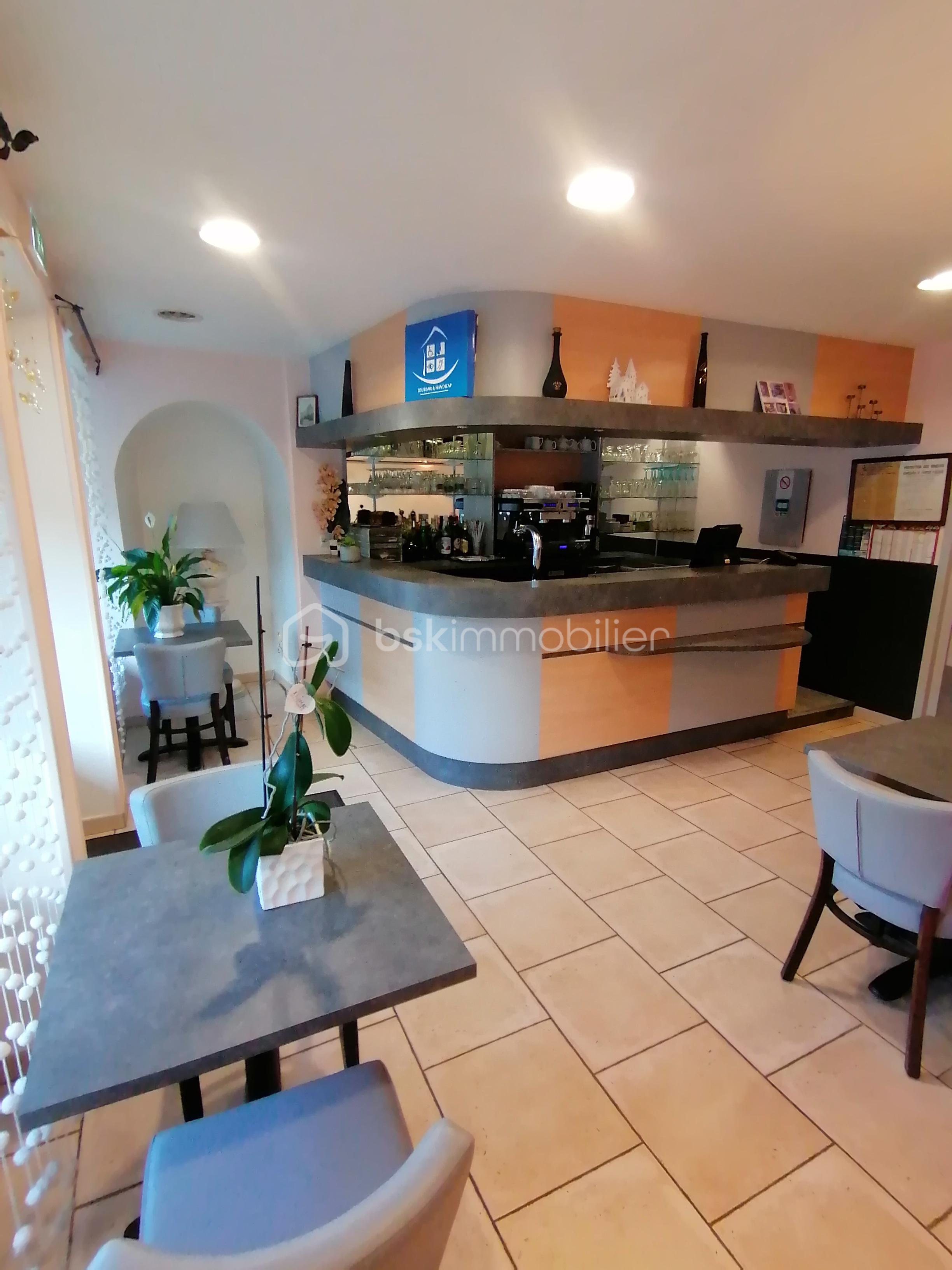 Immeuble commercial de 200 m² - IMG_20251017_170718.jpg