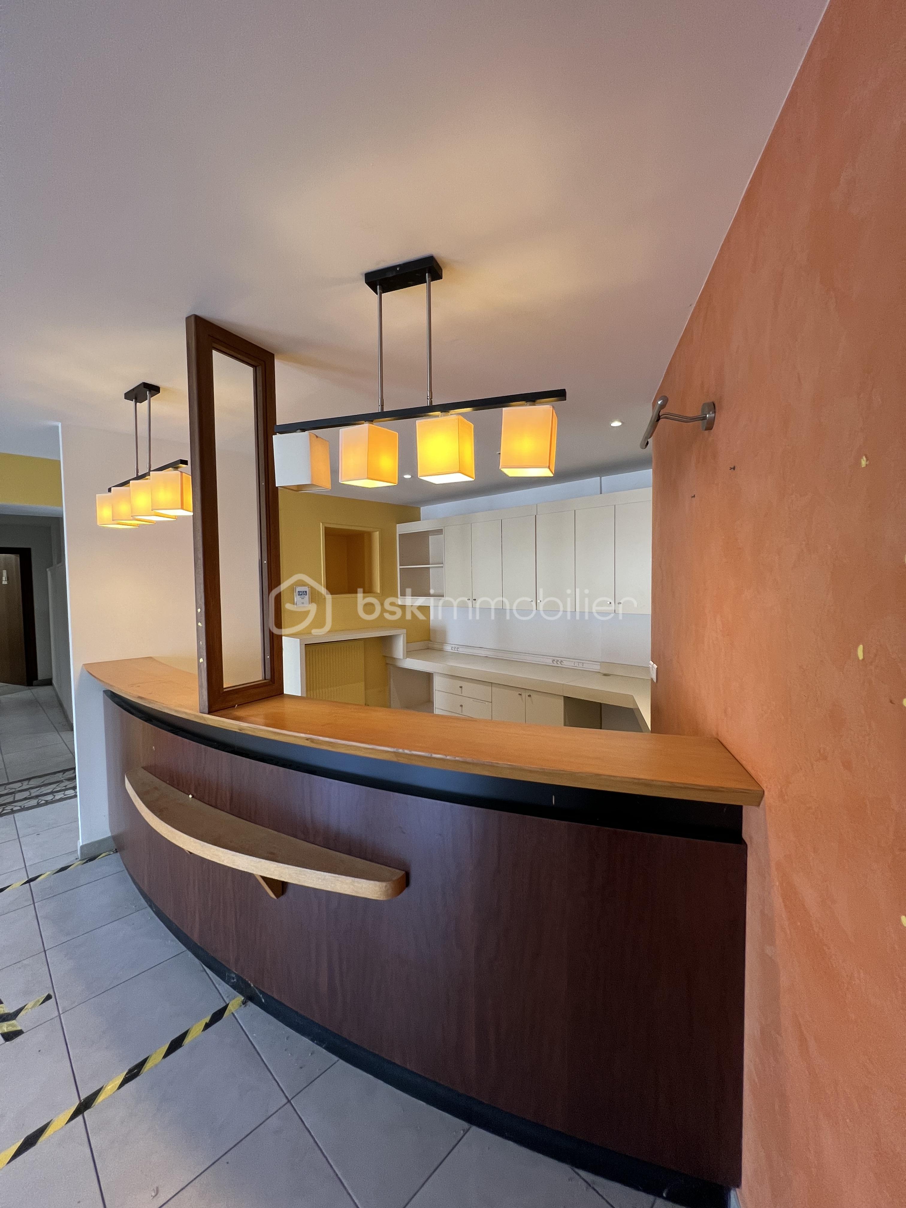 Local commercial de 250 m² - IMG_2002.jpg