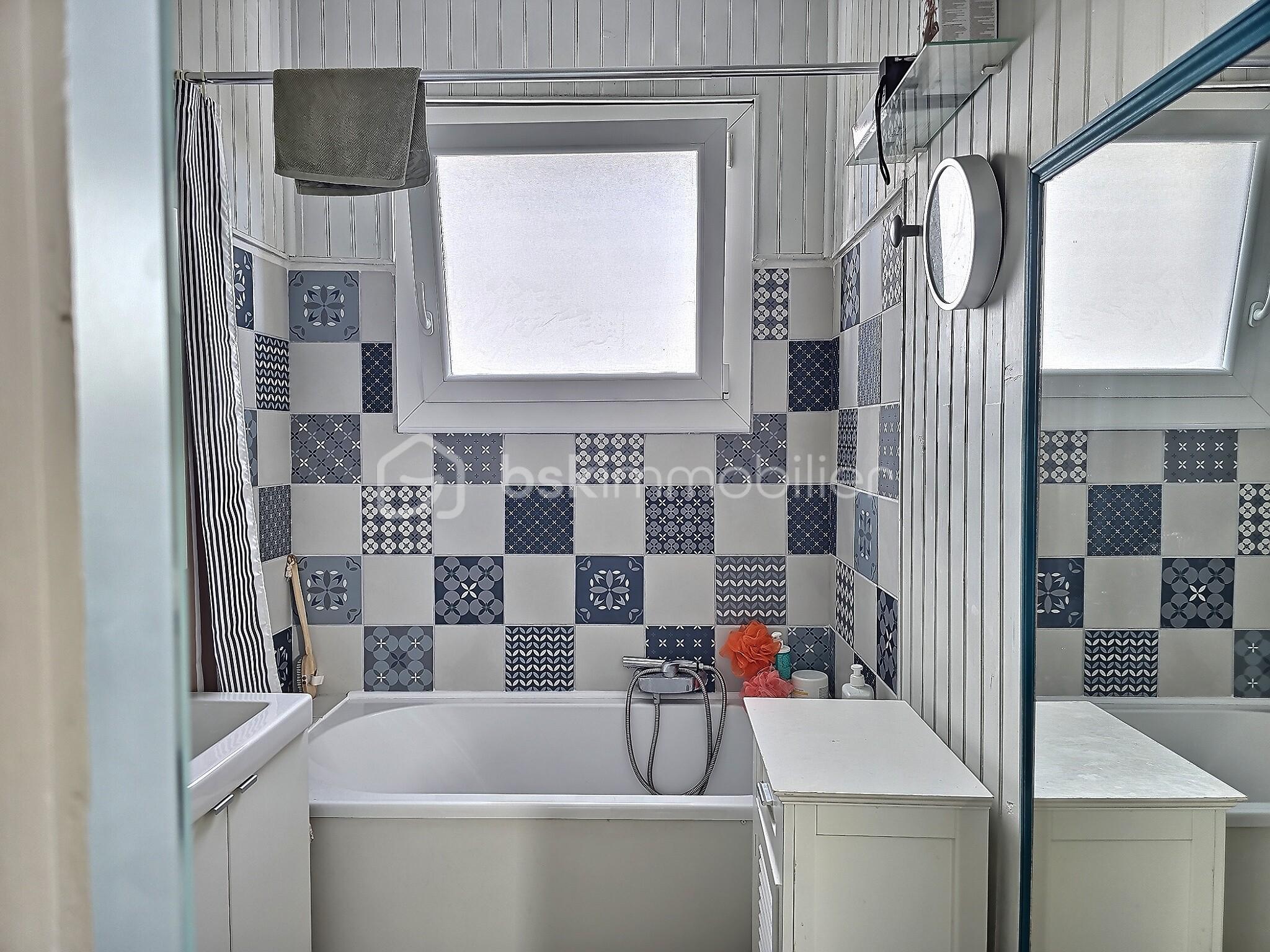 Appartement de 59 m² - exposio_133265936.jpg