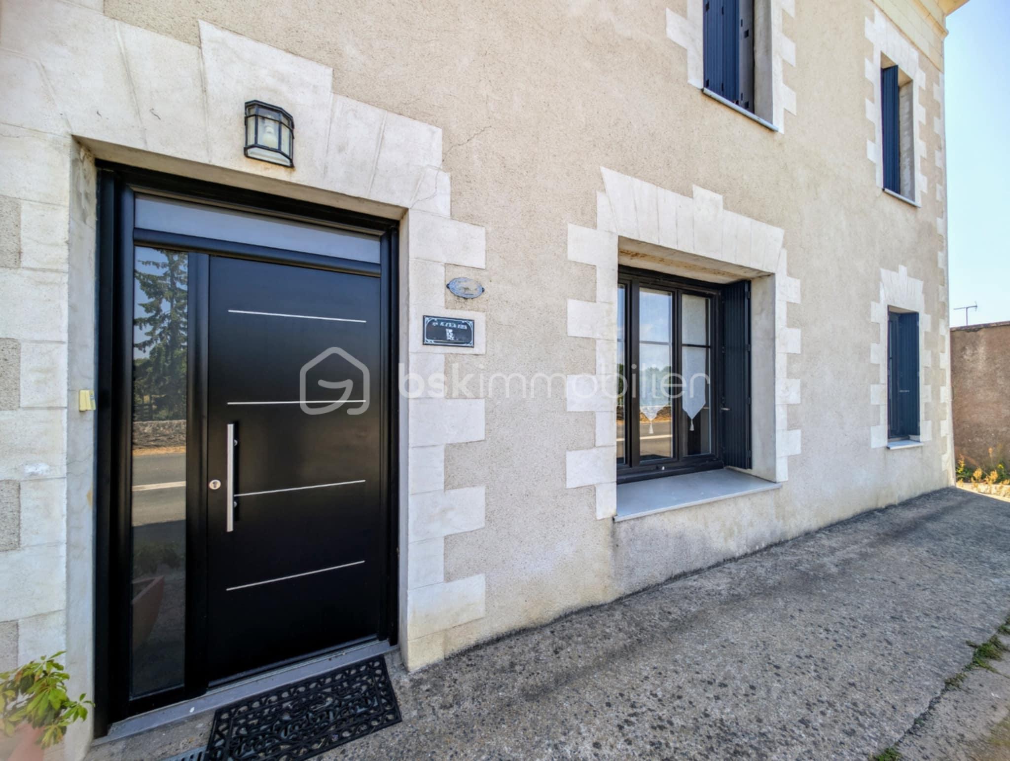 Maison de 205 m² - 417b7d1a-dc4c-4386-8972-6f1cfaca6ce5.jpg