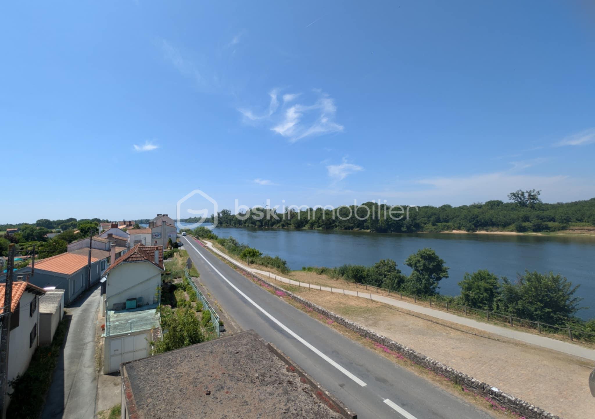 Maison de 205 m² - a77641d2-73a1-4690-b67c-6674ff67cdfc.jpg