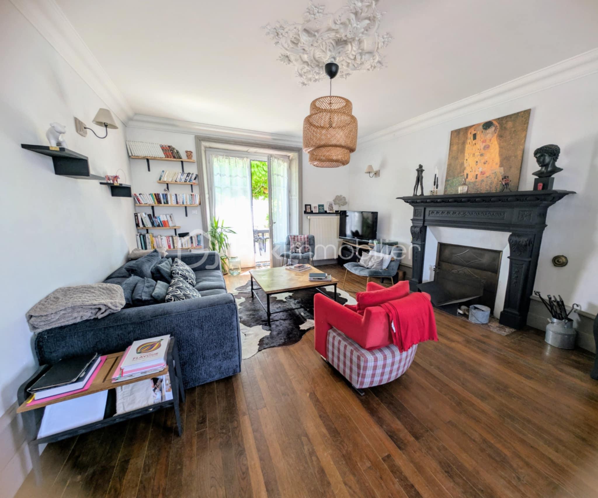 Maison de 205 m² - d2743cd1-c51c-4e9f-953e-929edd38e15c.jpg