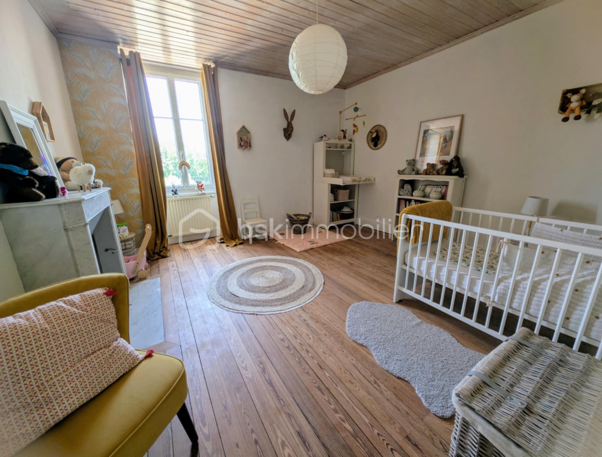 Maison de 205 m² - fecb2dbc-6b3f-4c11-926d-e4b6907529f2.jpg