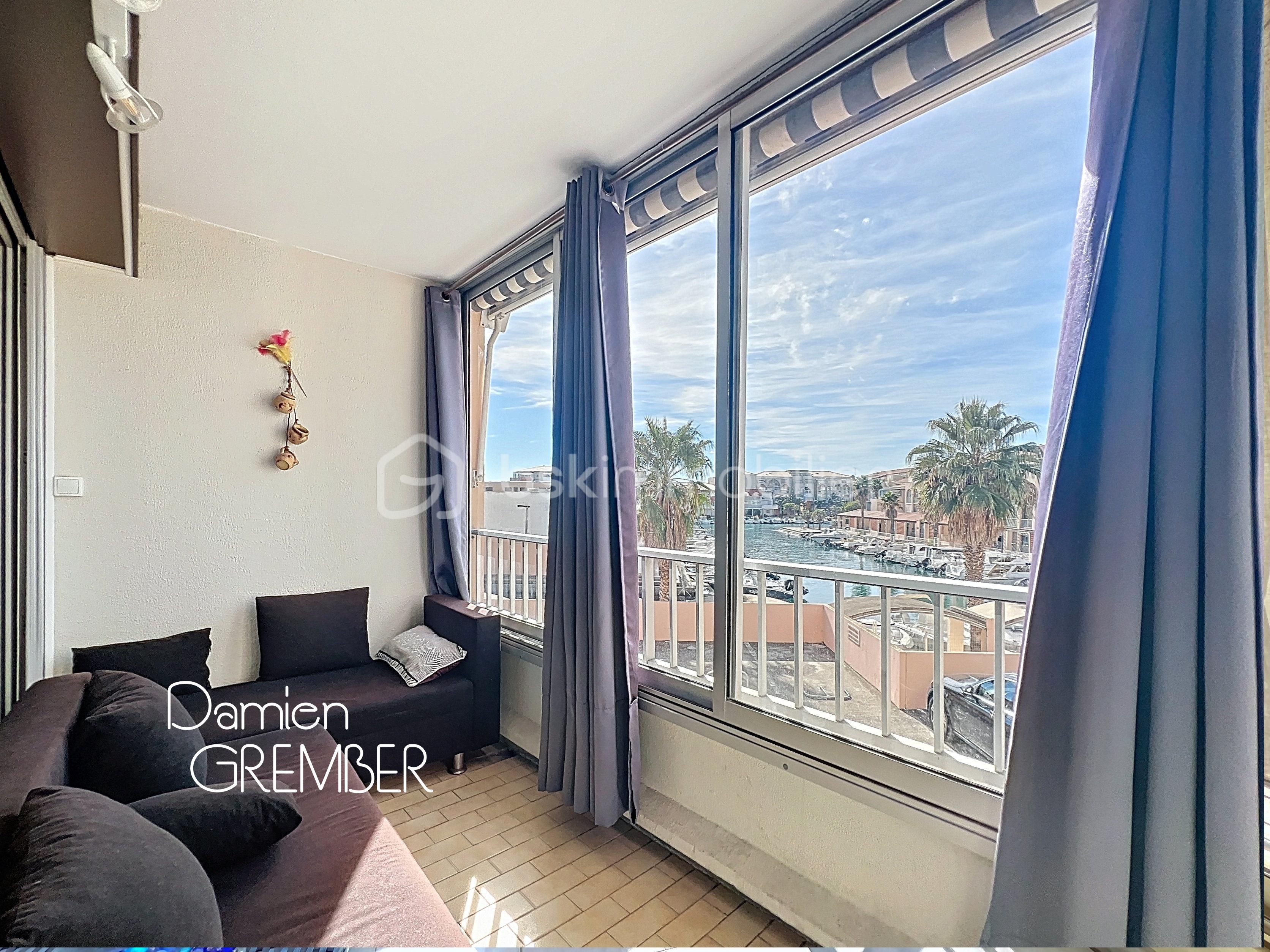 Appartement de 27 m² - Loggia.jpg
