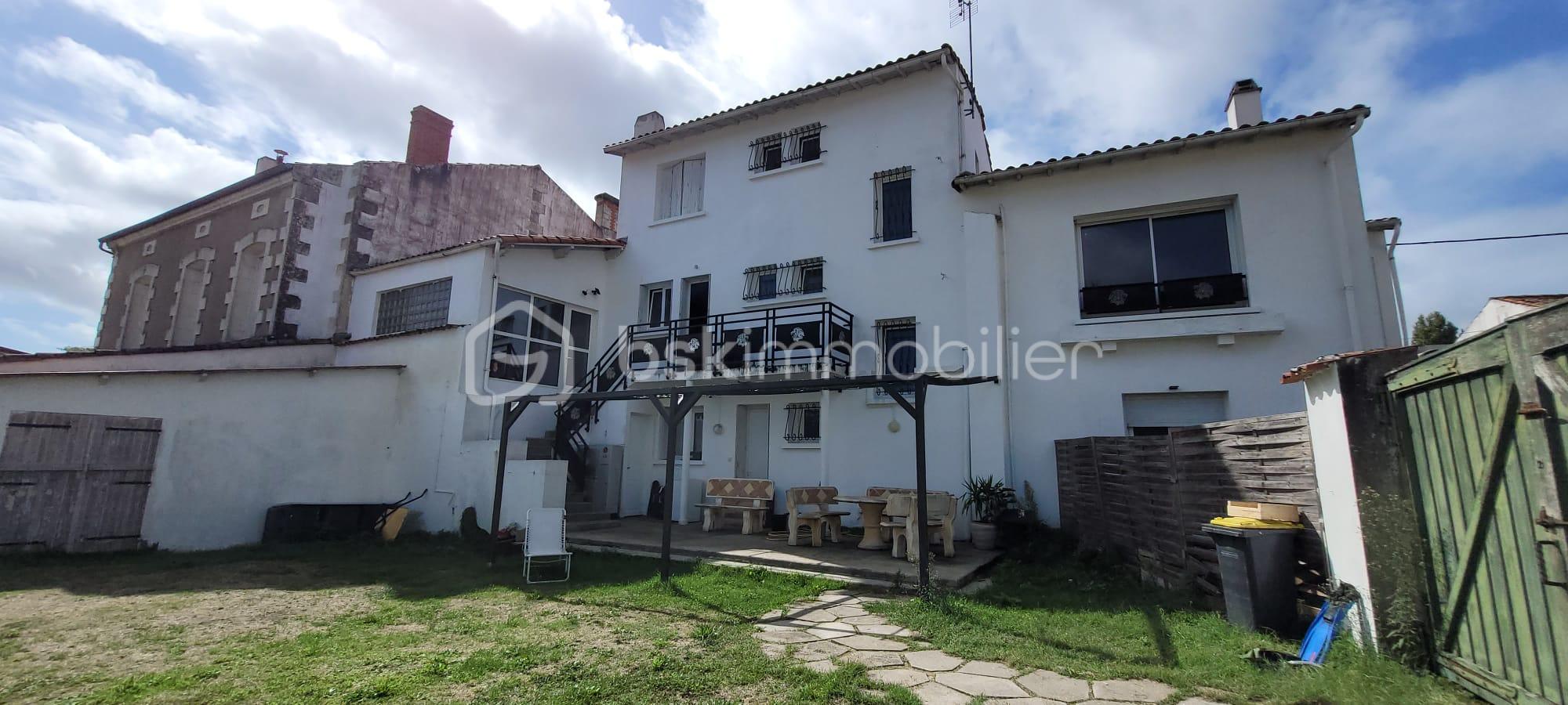 Maison de 254 m² - COLAS 20.jpg