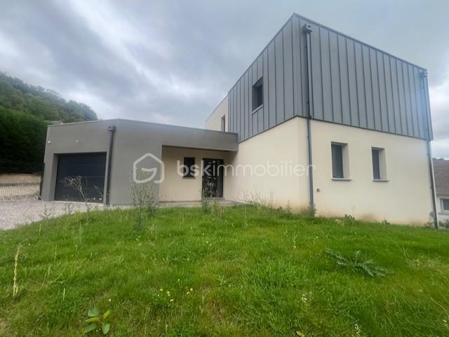 Maison de 150 m² - DEVANT MAISON.jpg