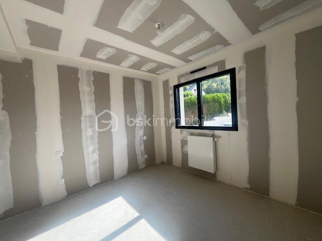 Maison de 150 m² - CHAMBRE 2.jpg