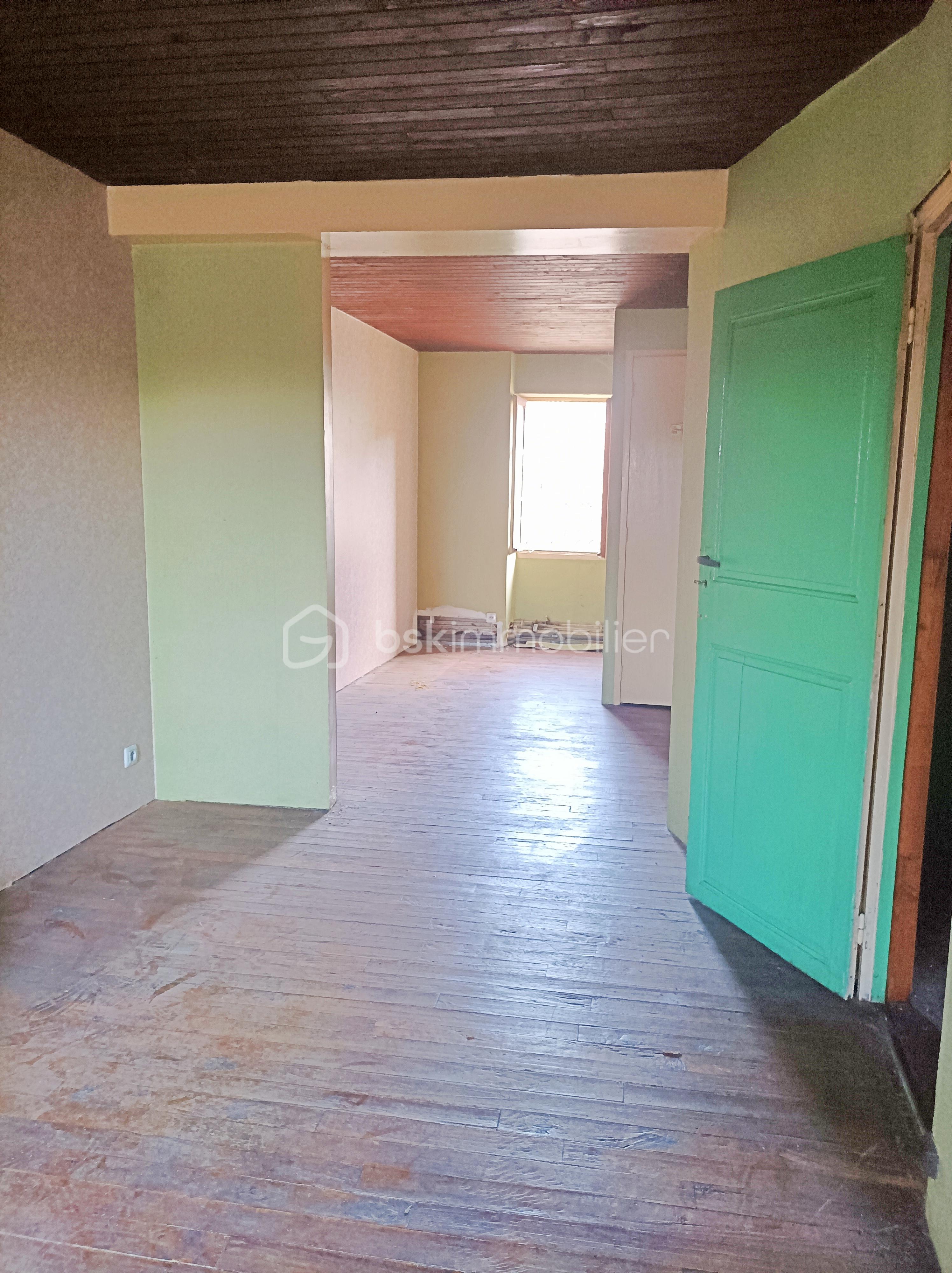 Immeuble de 266 m² - 15.jpg