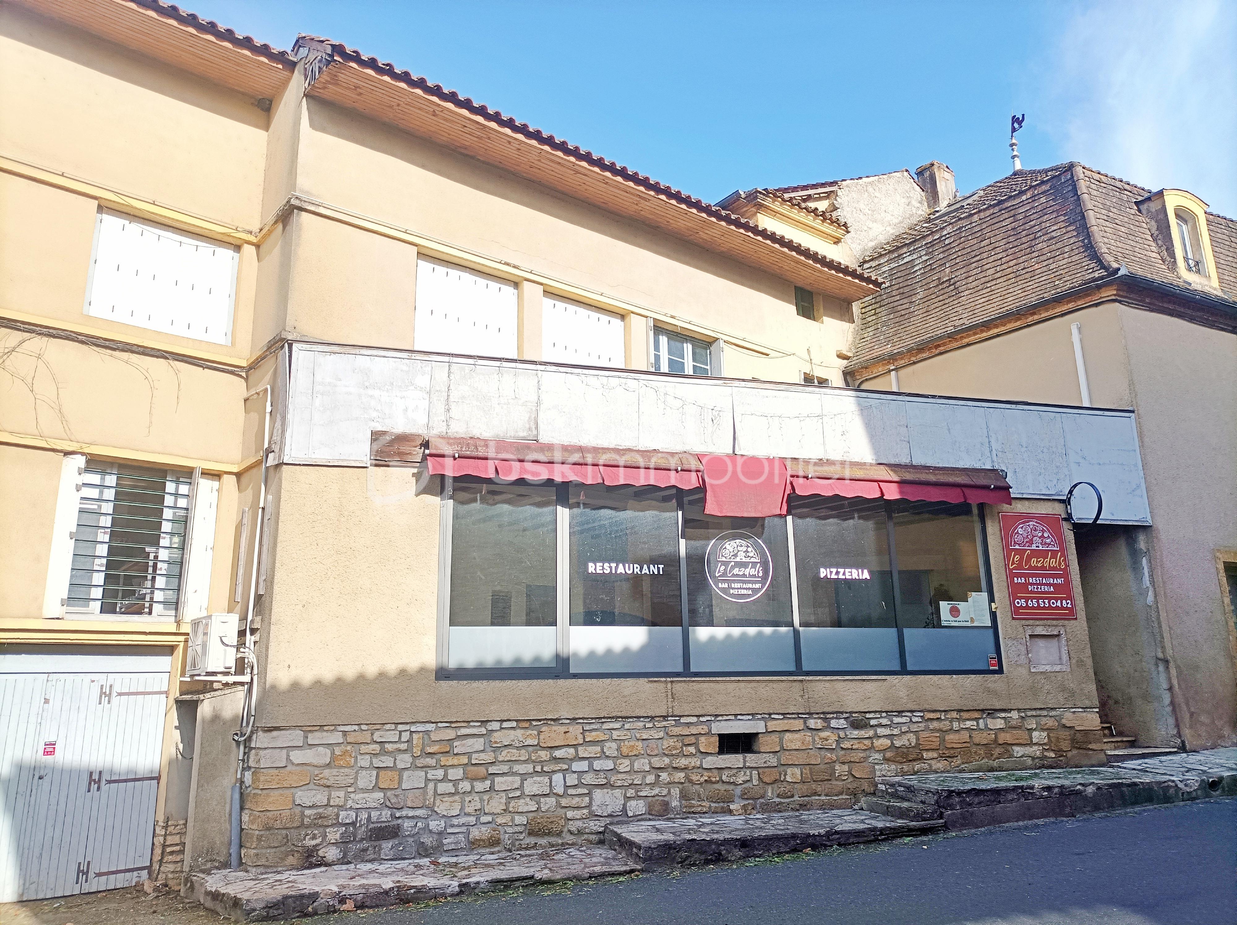 Immeuble de 266 m² - 22.jpg