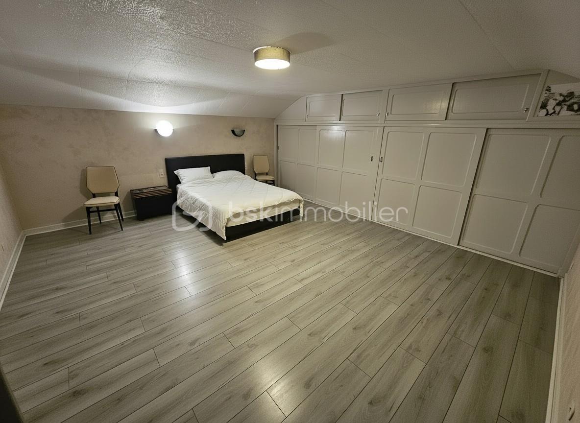 Maison ancienne de 135 m² - generated_ch 3.jpg