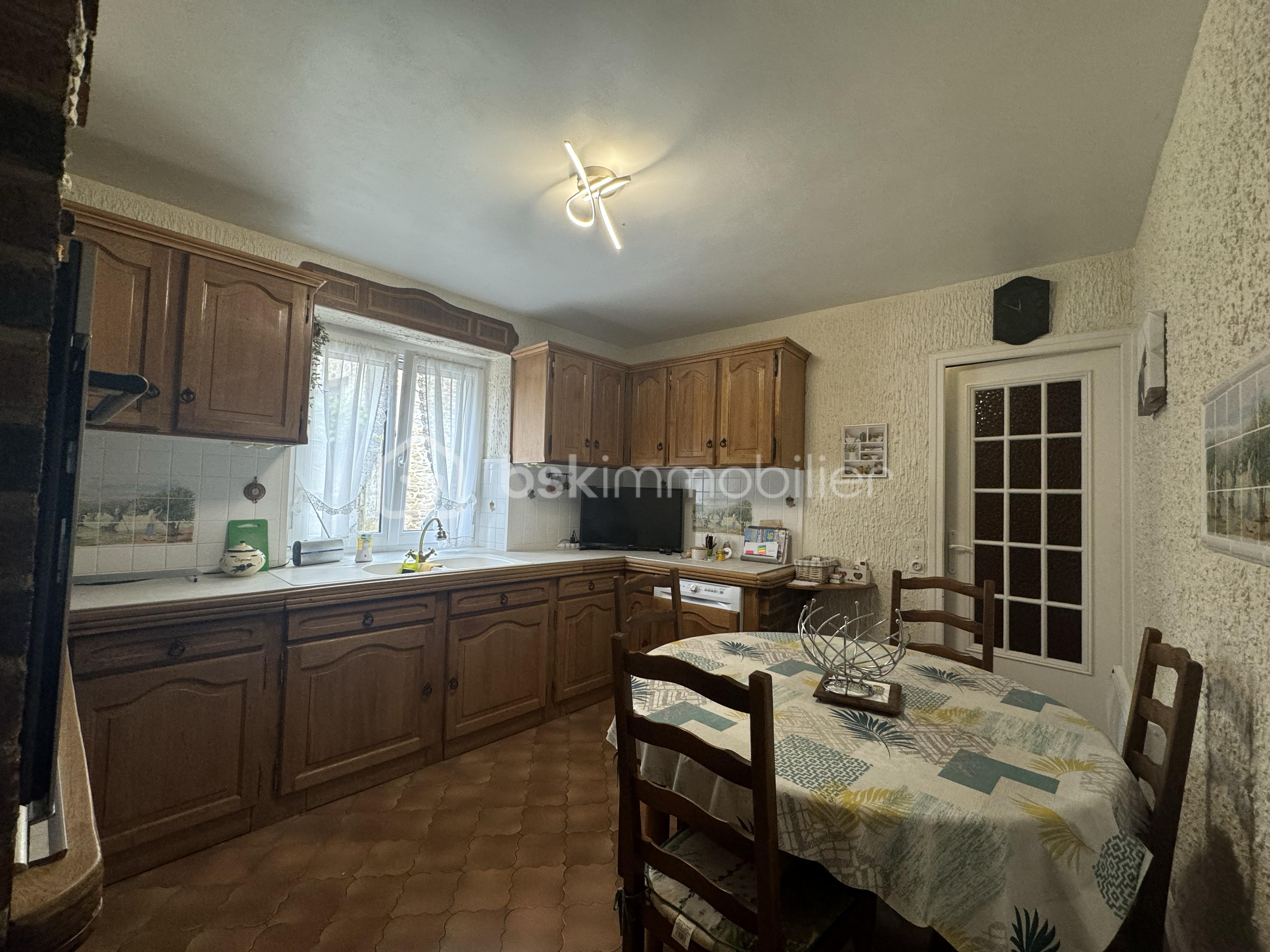 Maison de 261 m² - tempImagegbpjTP.png