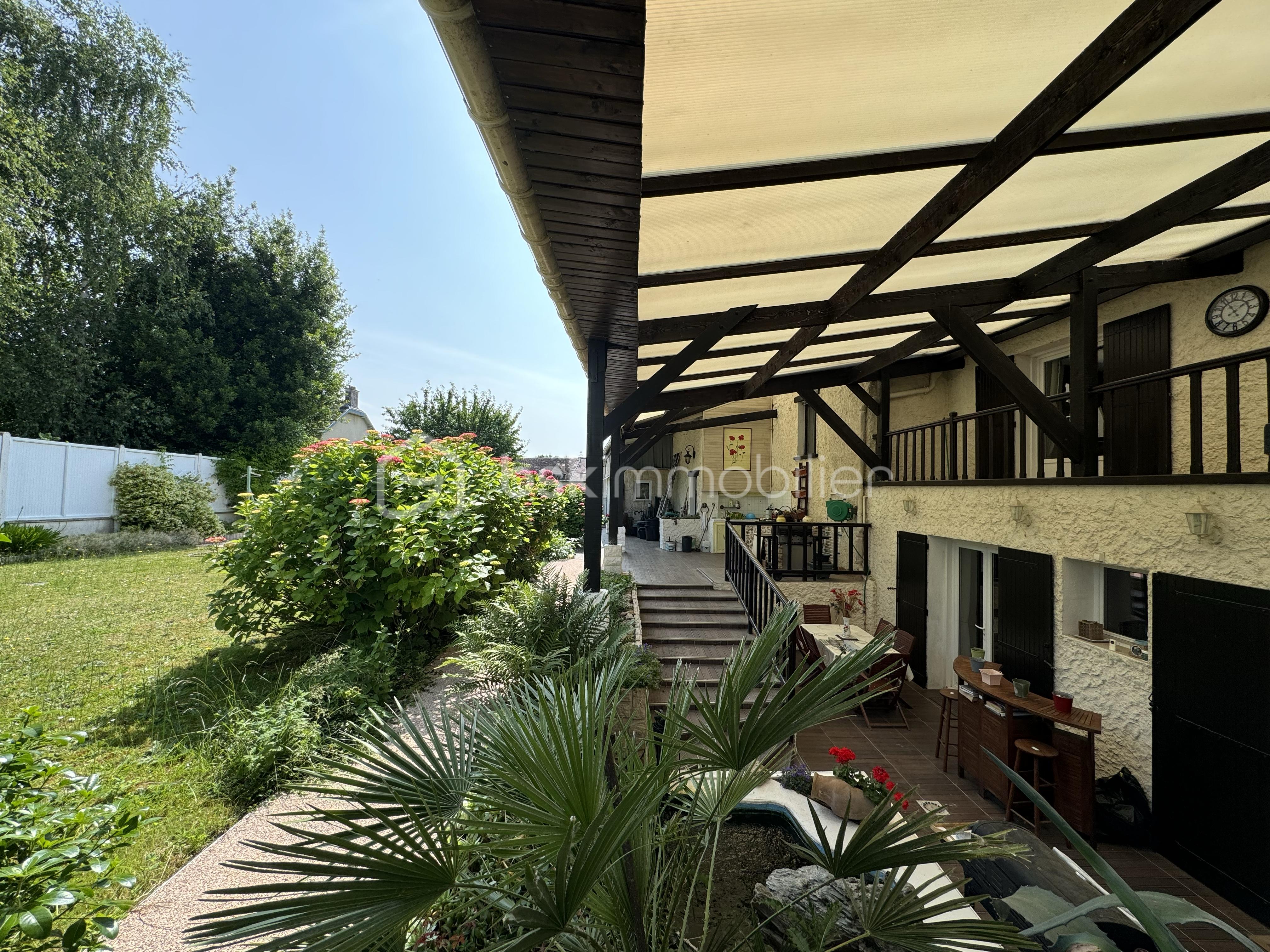 Maison de 261 m² - tempImagef4x192.png