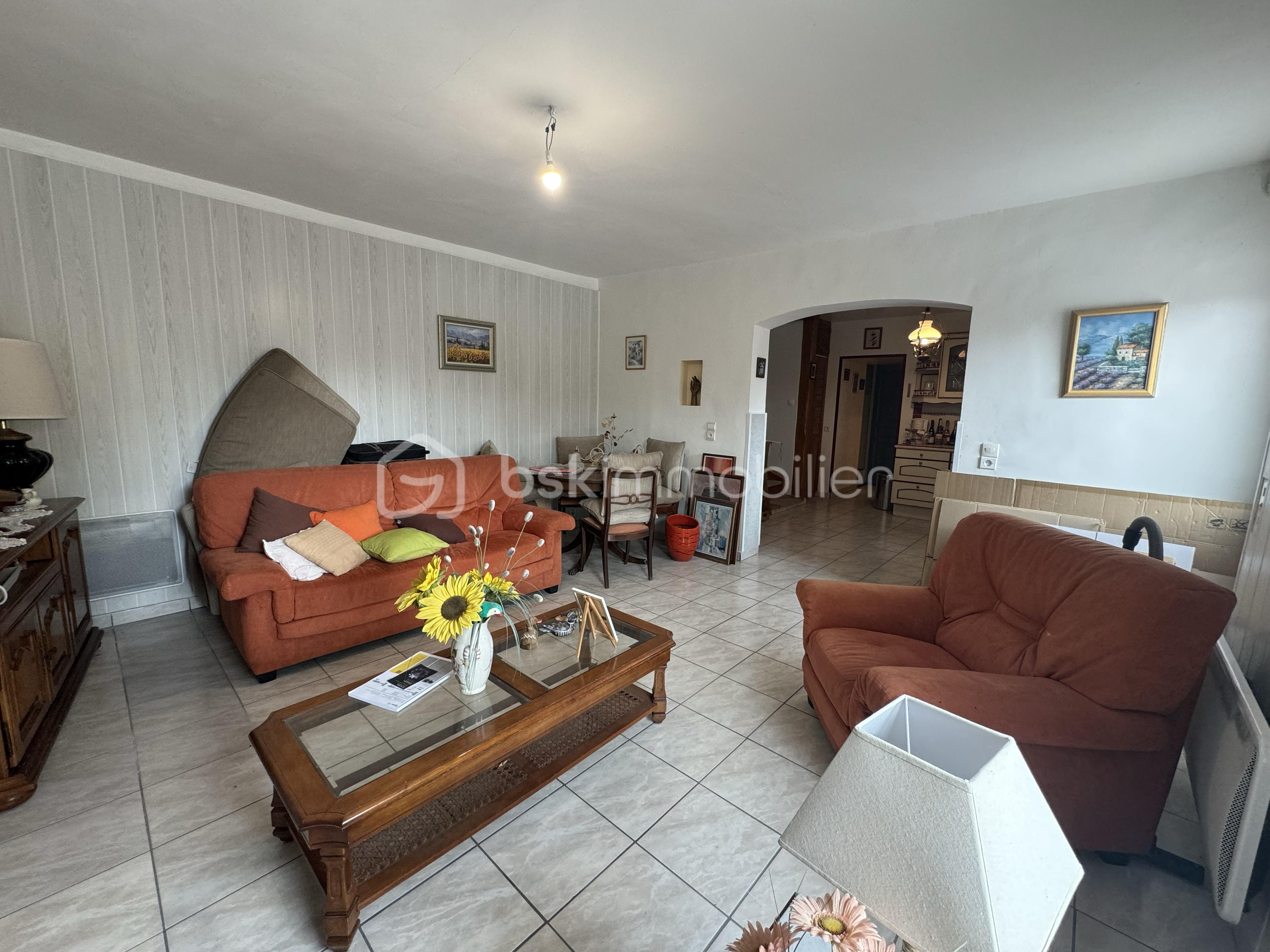 Maison de 261 m² - tempImageeLh3De.png