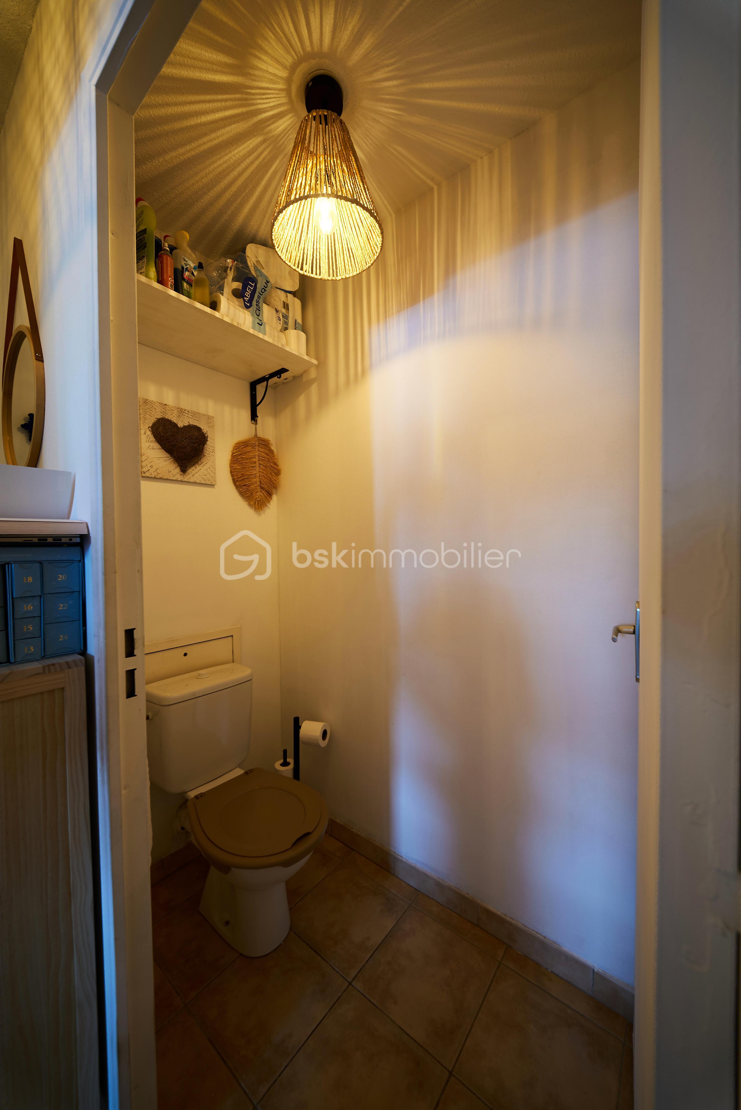 Appartement T3 La ramblas Saint Cyr sur Mer7.jpg