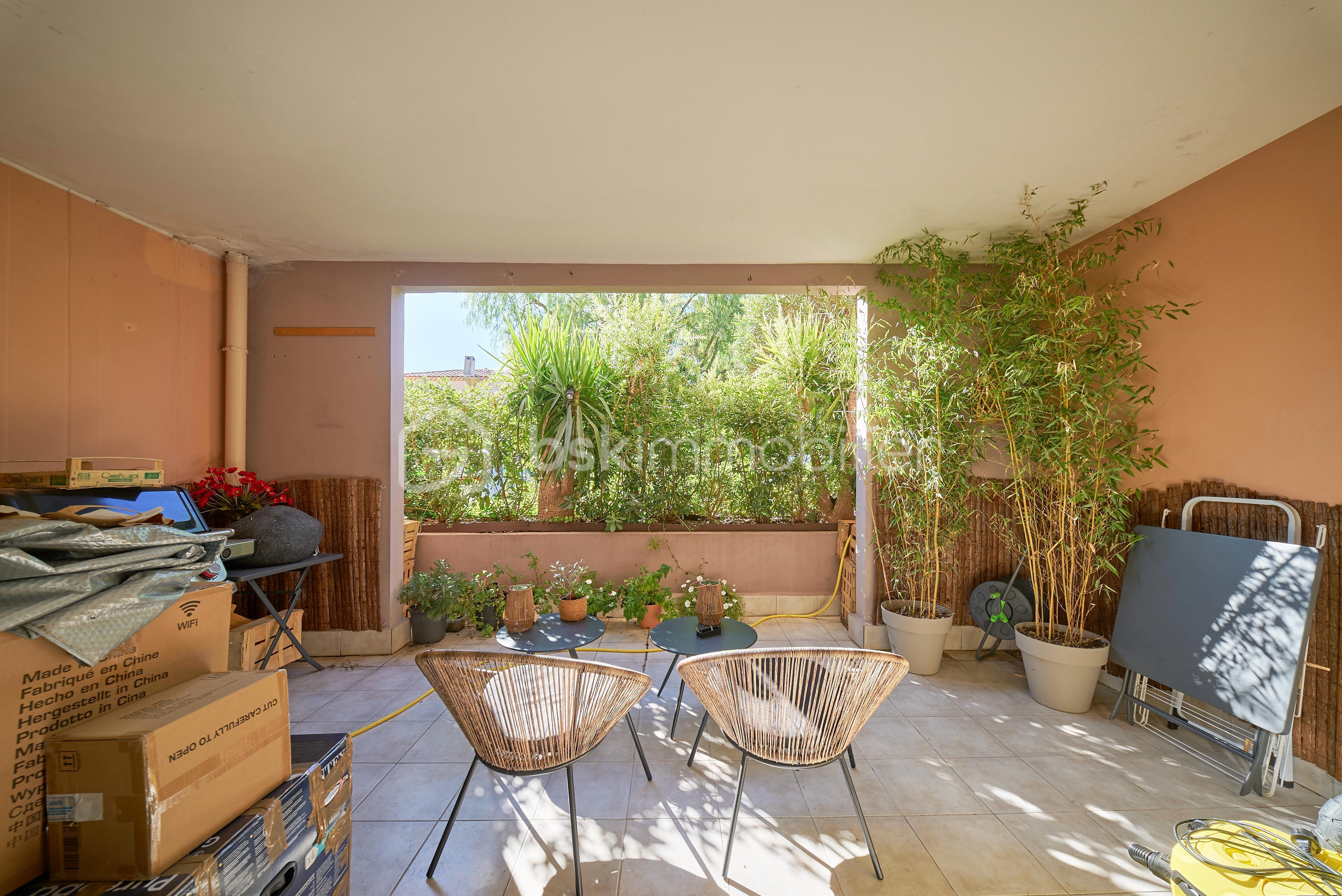 Appartement T3 La ramblas Saint Cyr sur Mer 3.jpg