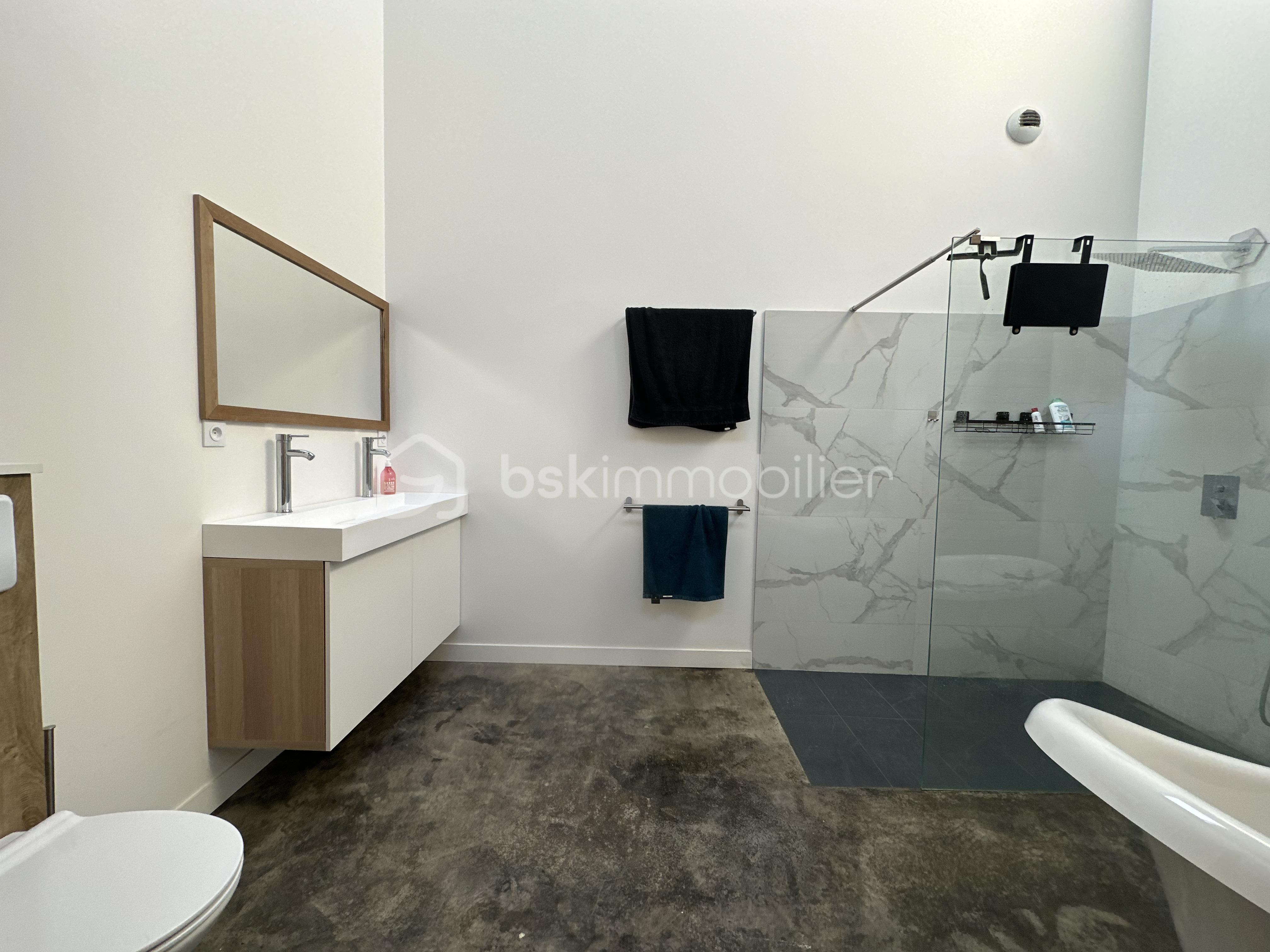 Maison longere de 159,59 m² - IMG_4049 2.png