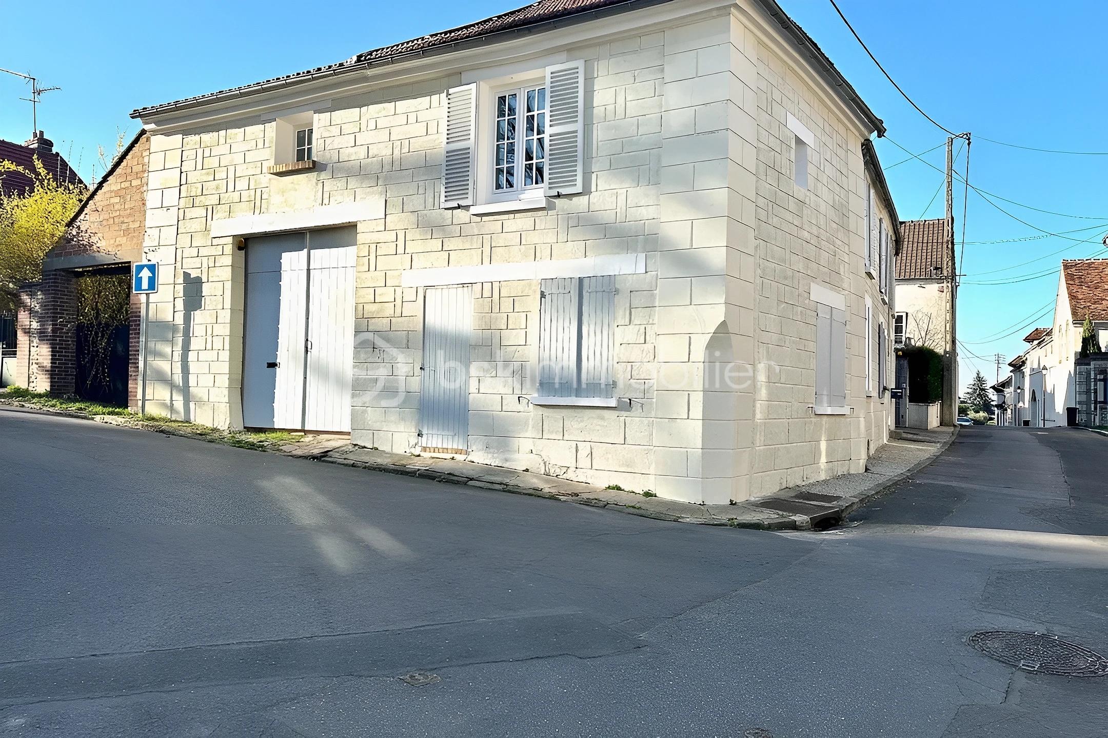 hoqi-1ce927f28d4d48fcb059ab5e4d258b04 (1).jpg