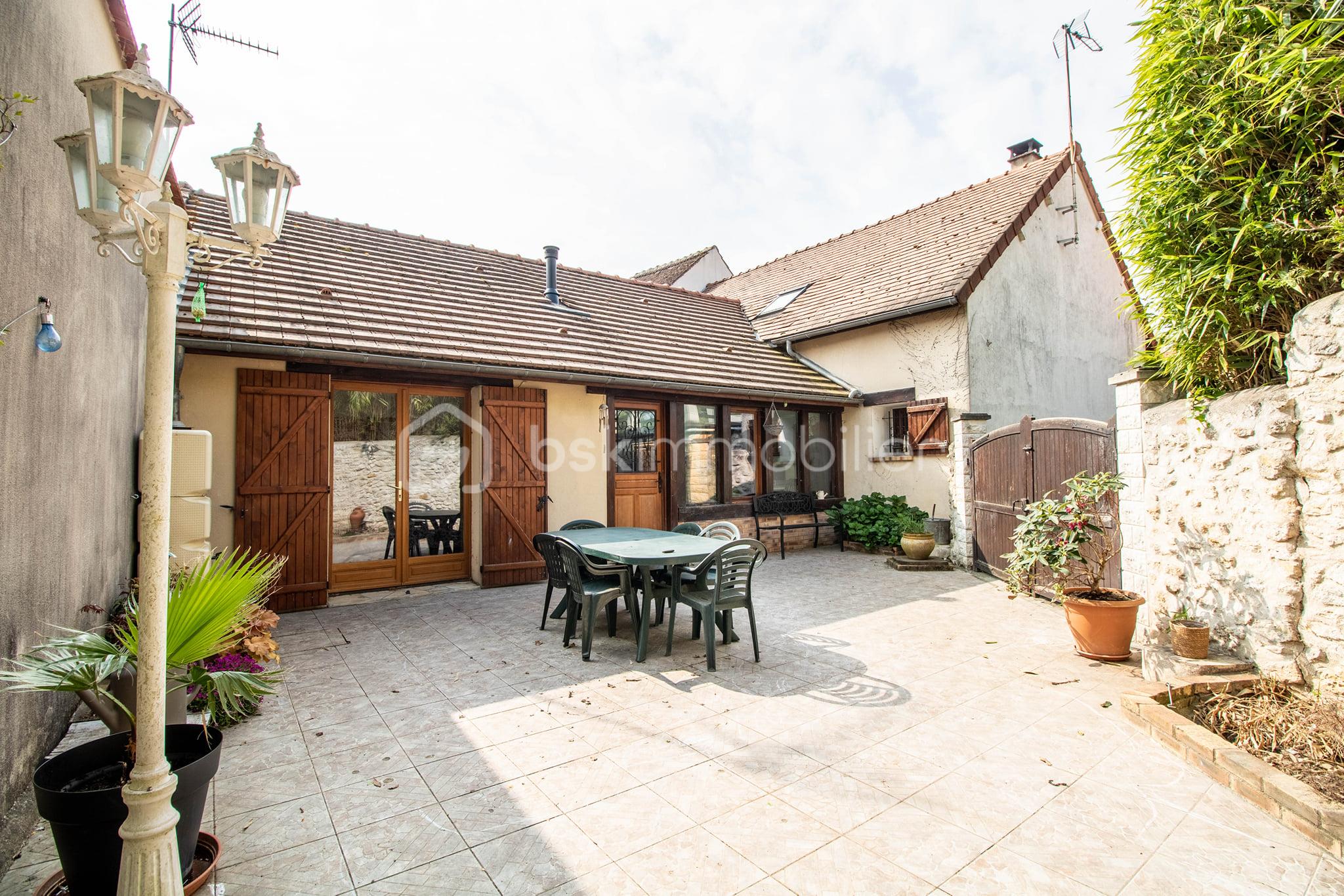 Maison de 148 m² - 278978509_524500895834558_5783499185978689561_n.jpg