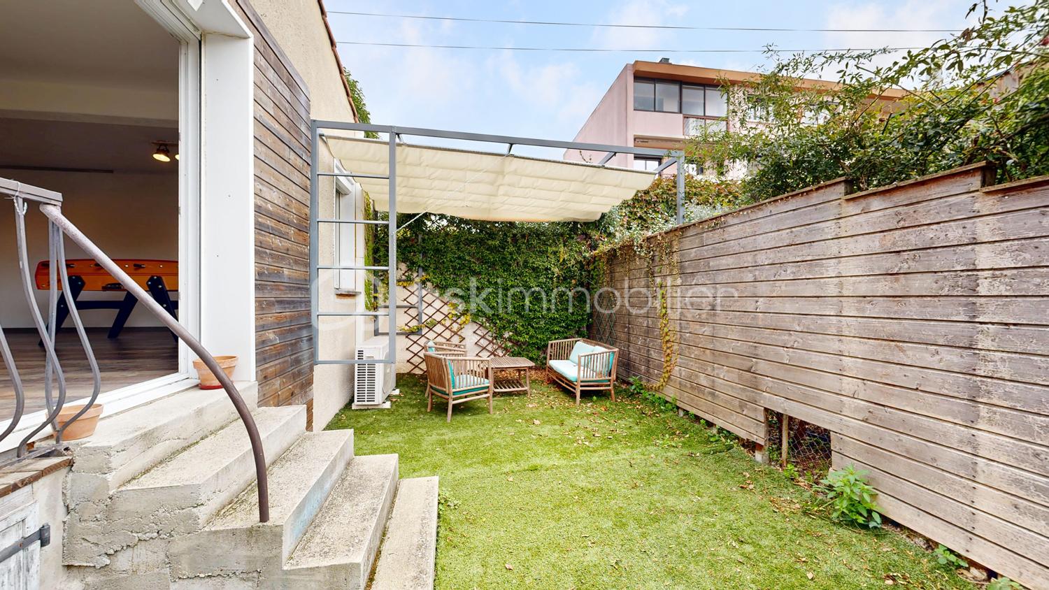 Maison traditionnelle de 110 m² - web 10 - Extérieur (3).jpg