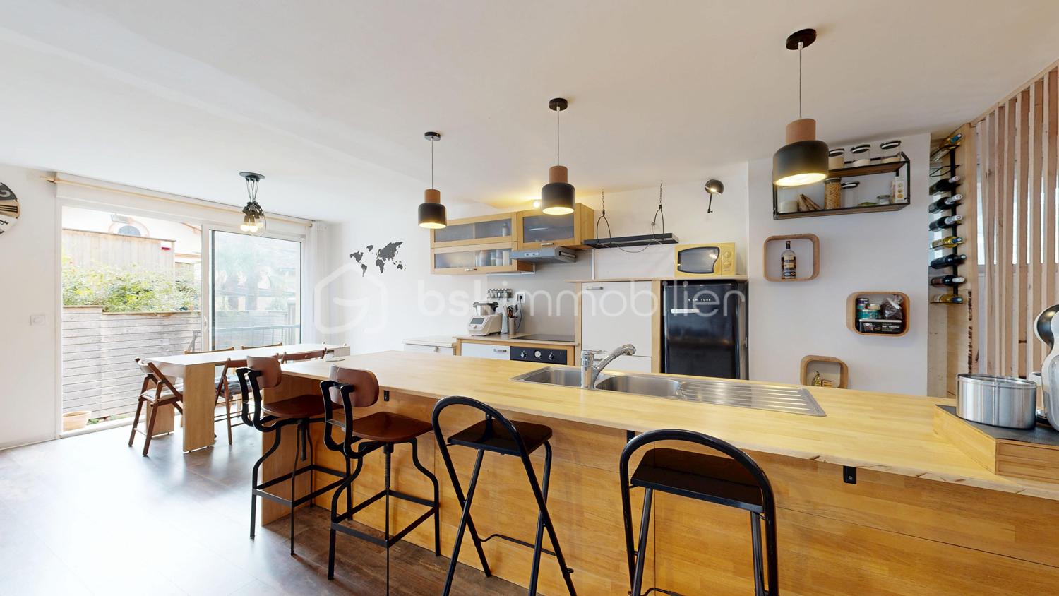 Maison traditionnelle de 110 m² - web 04 - Cuisine (1).jpg