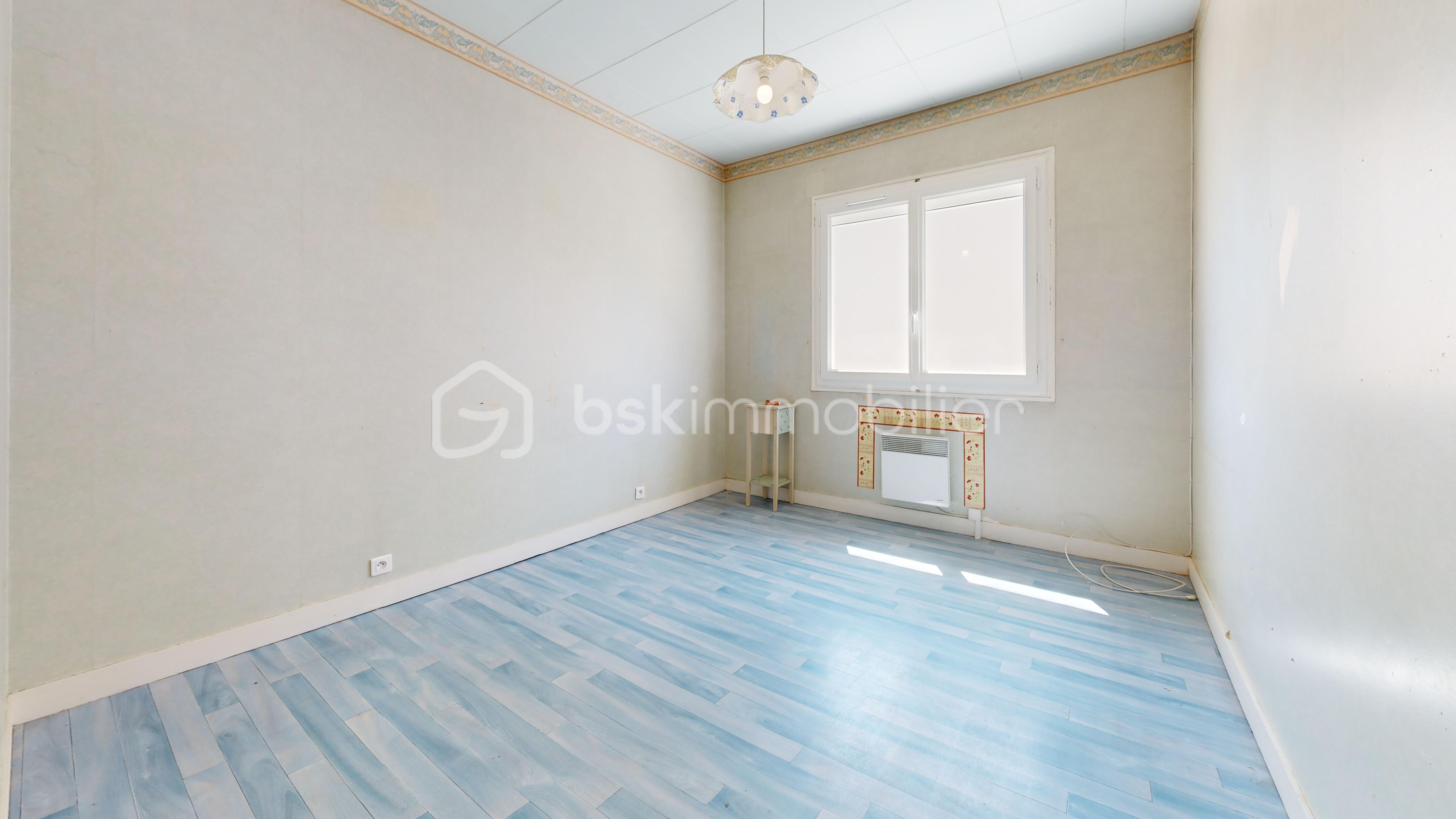 Maison de 145 m² - Couseix-3-Bedroom 2.jpg
