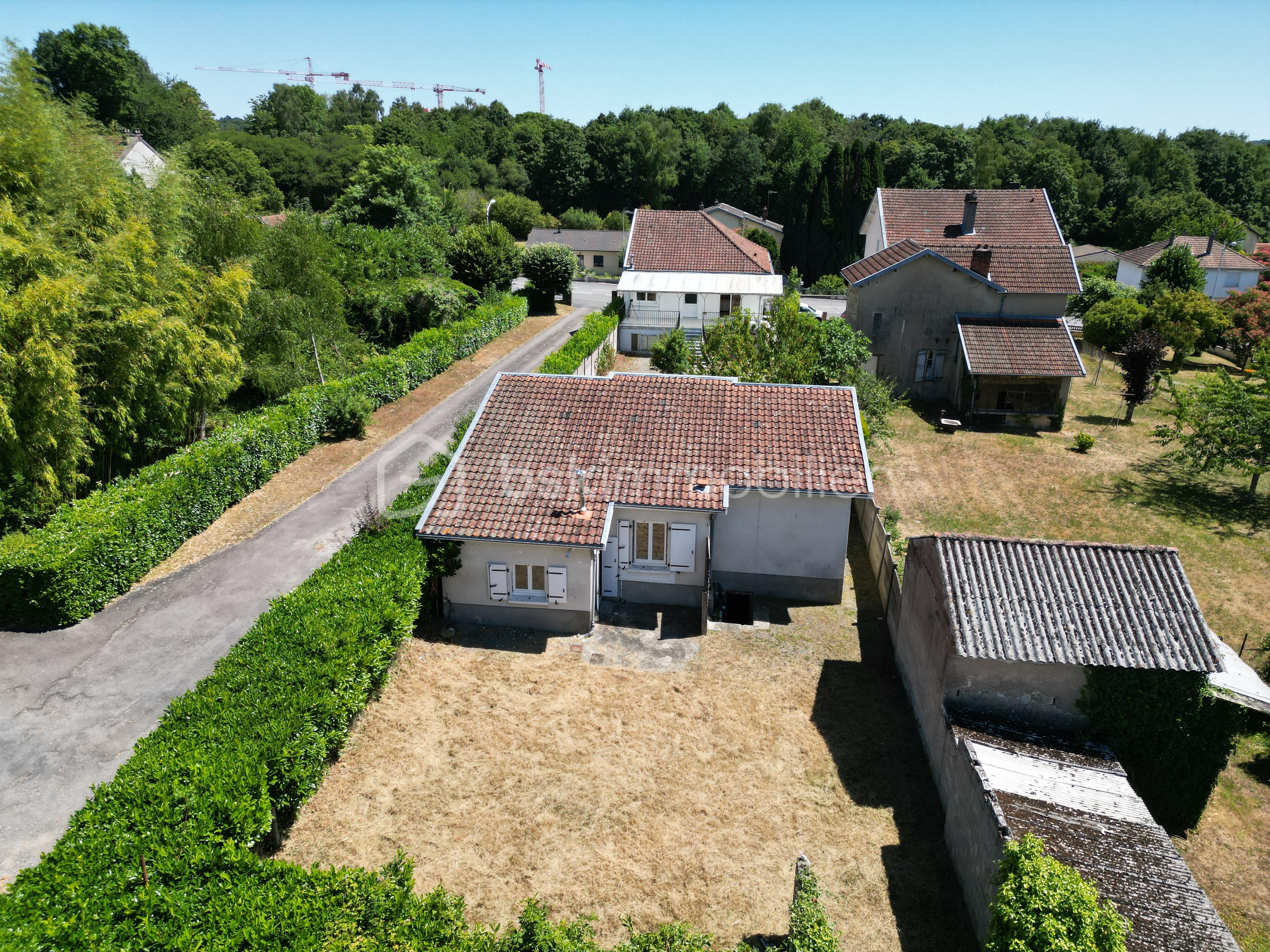 Maison de 145 m² - dji_fly_20250709_114450_130_1752057433625_photo.JPG