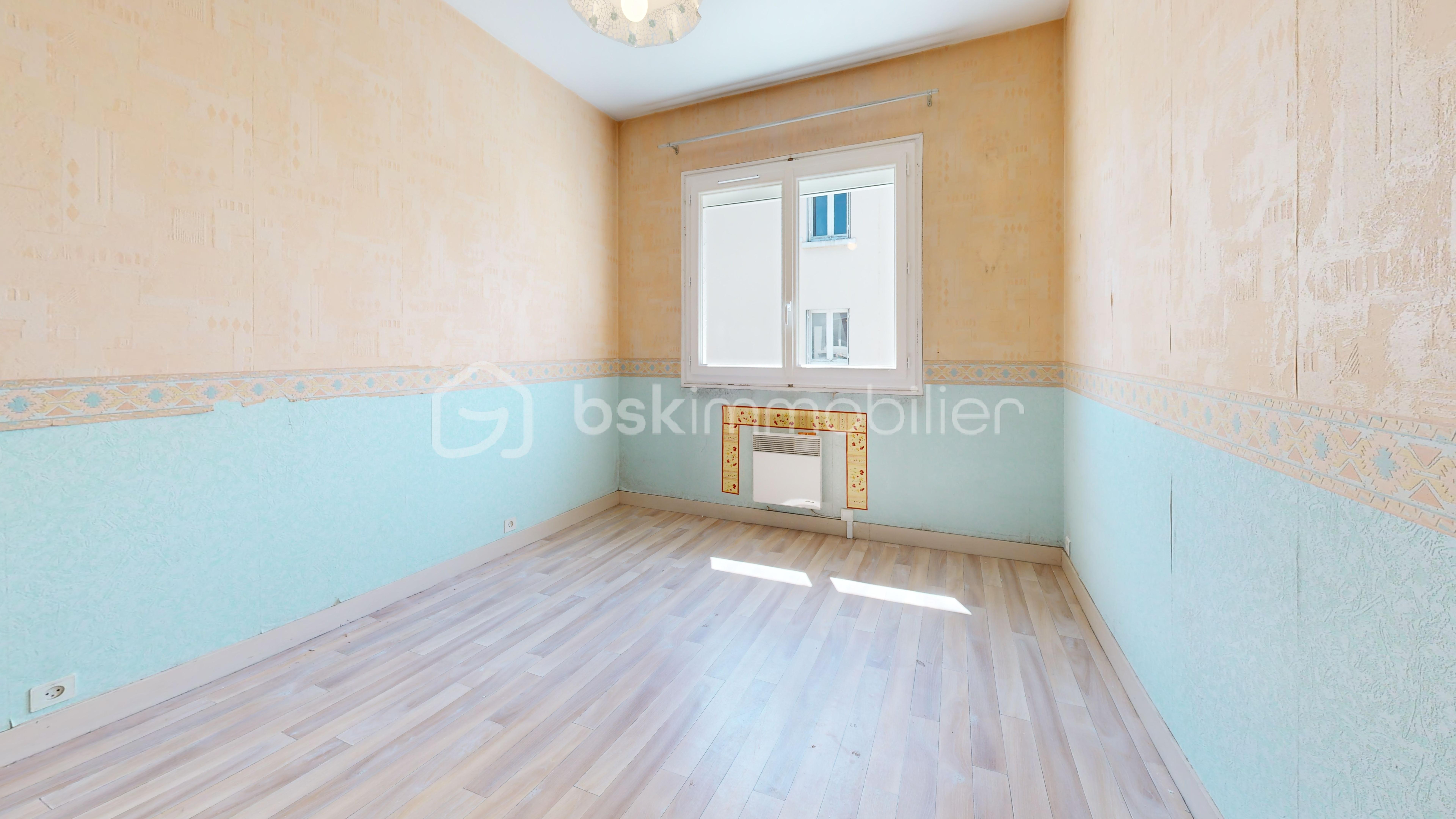 Maison de 145 m² - Couseix-3-Bedroom 4.jpg