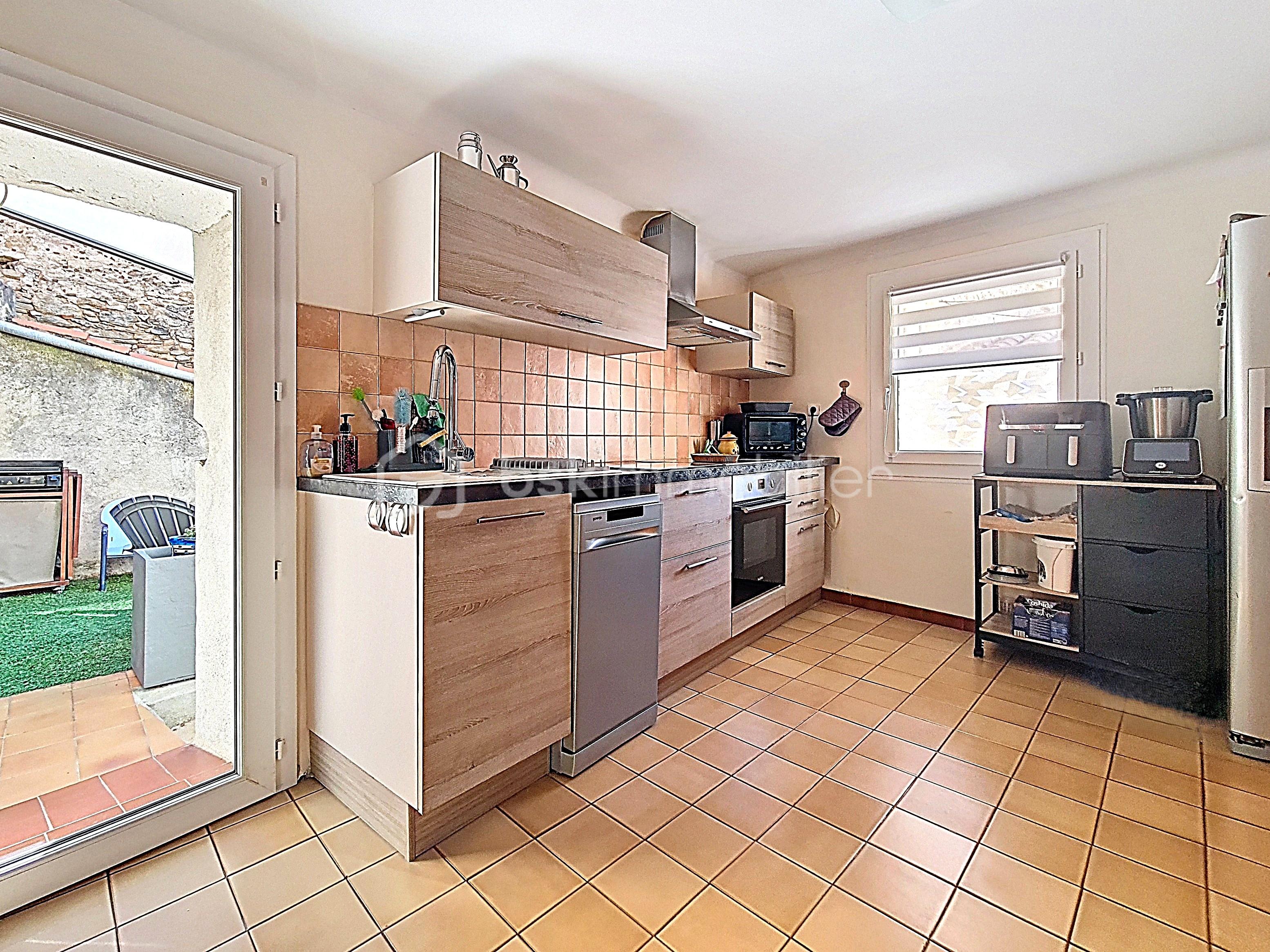 Maison de village de 130 m² - cuisine2.jpg
