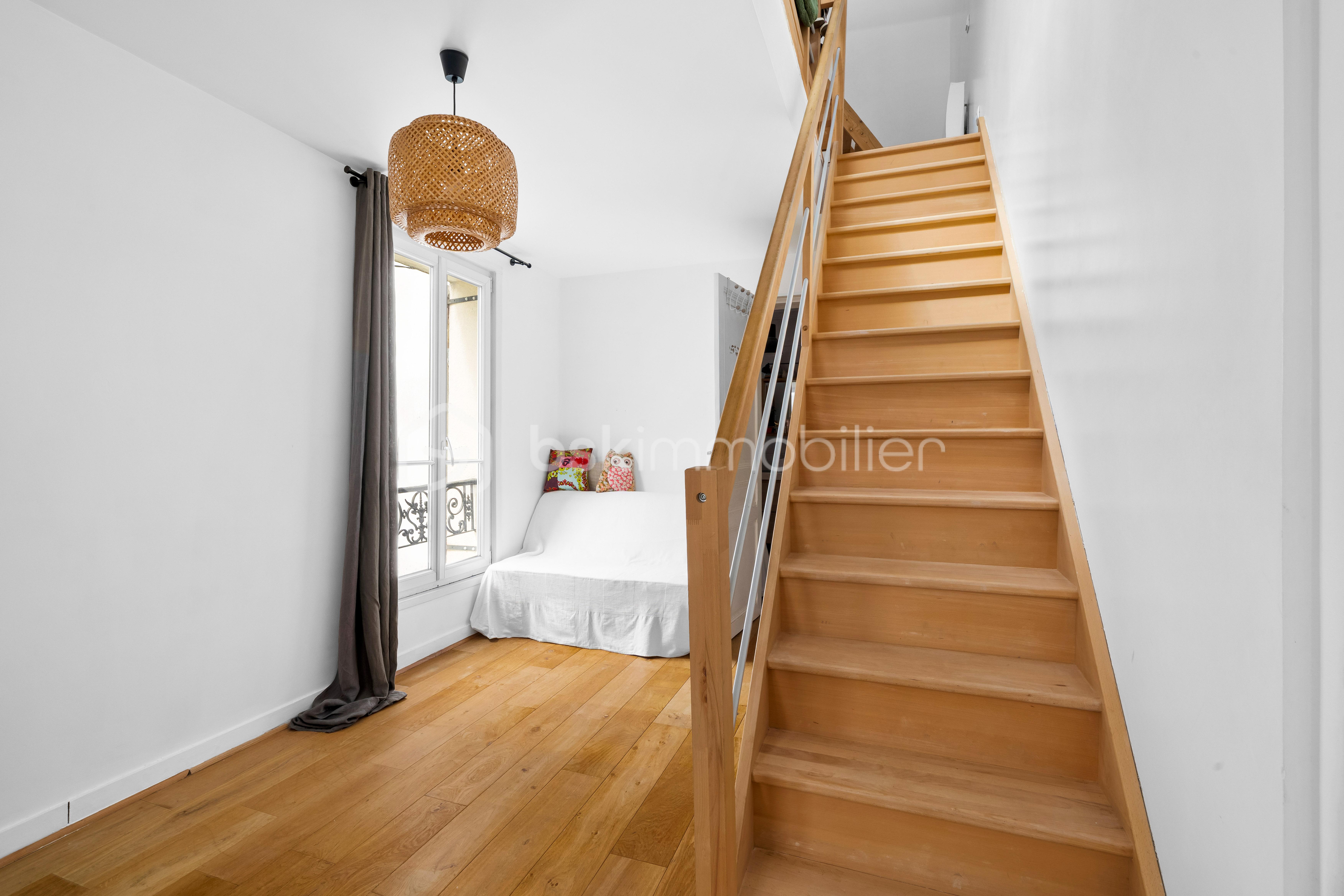 Etage 1 + escalier.jpg