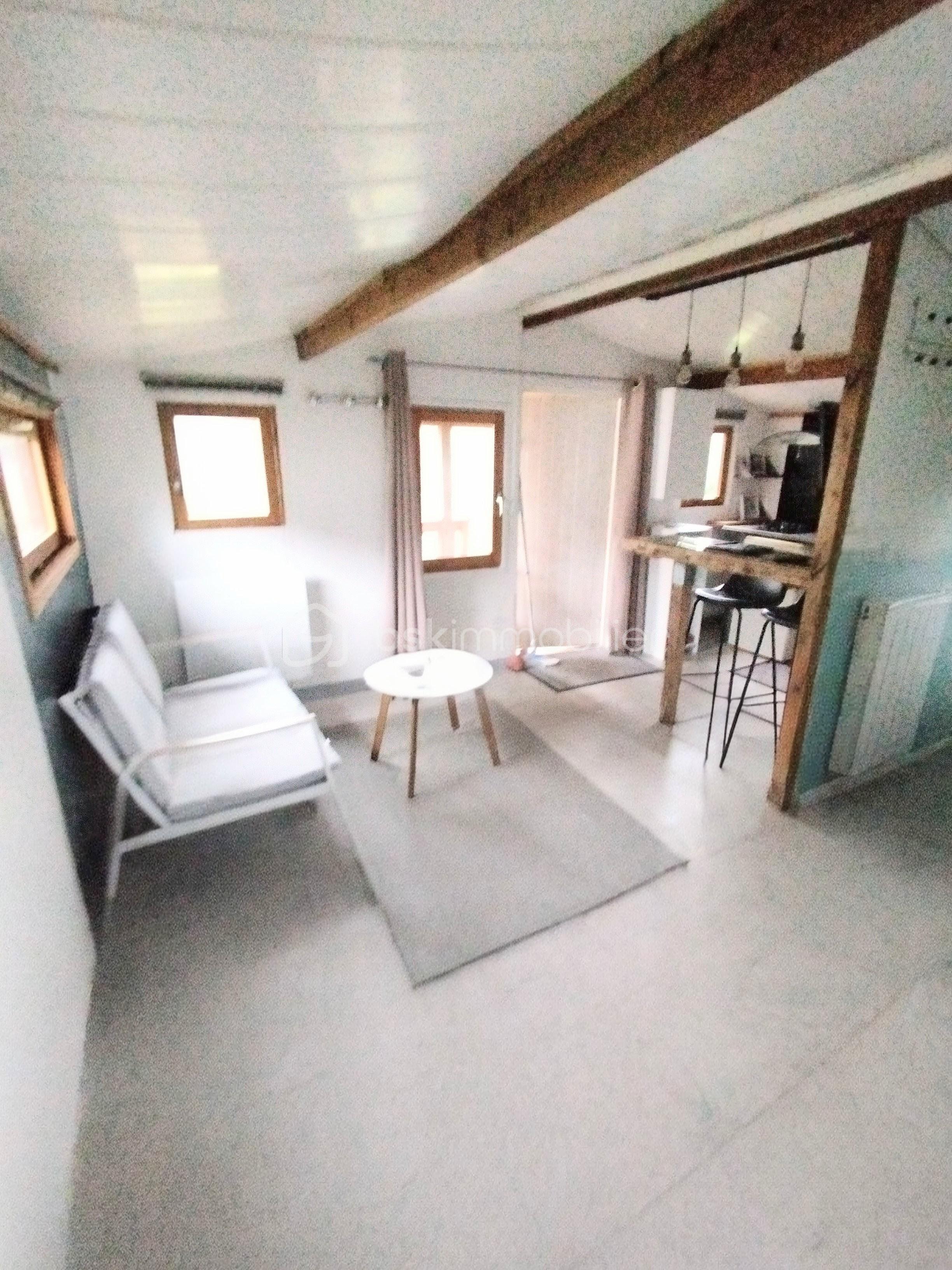 Maison de loisirs de 60 m² - IMG_20251207_151620~2.jpg