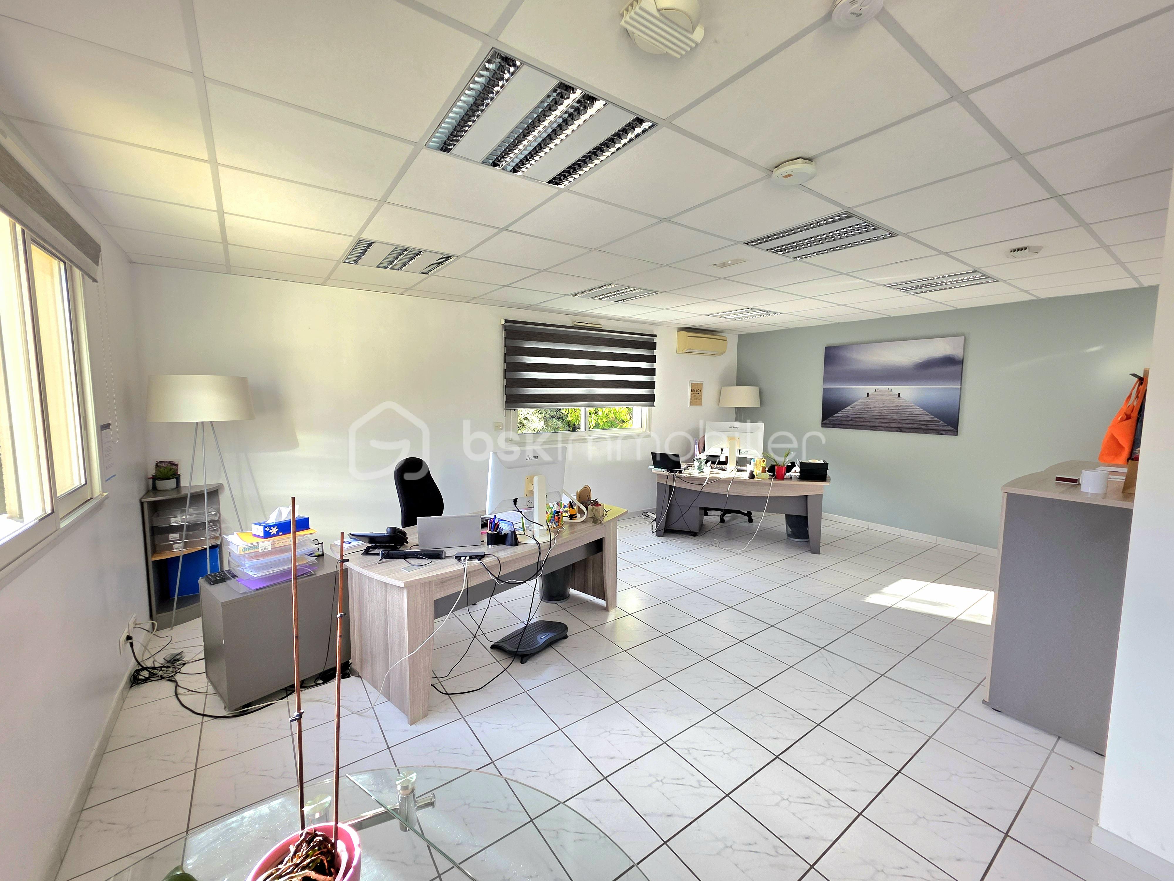 Immeuble mixte de 261 m² - 20251024_102010.jpg