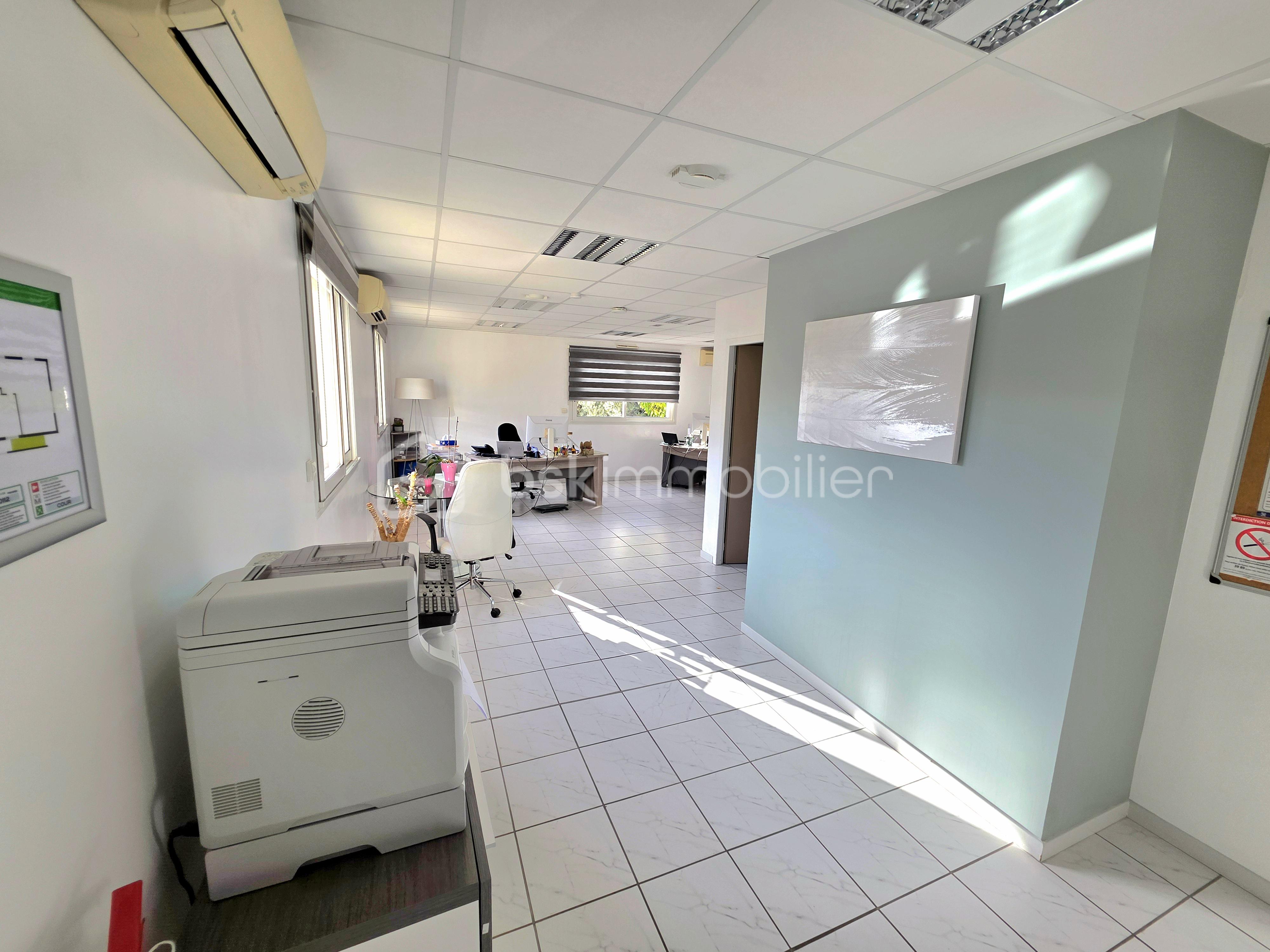 Immeuble mixte de 261 m² - 20251024_102002.jpg