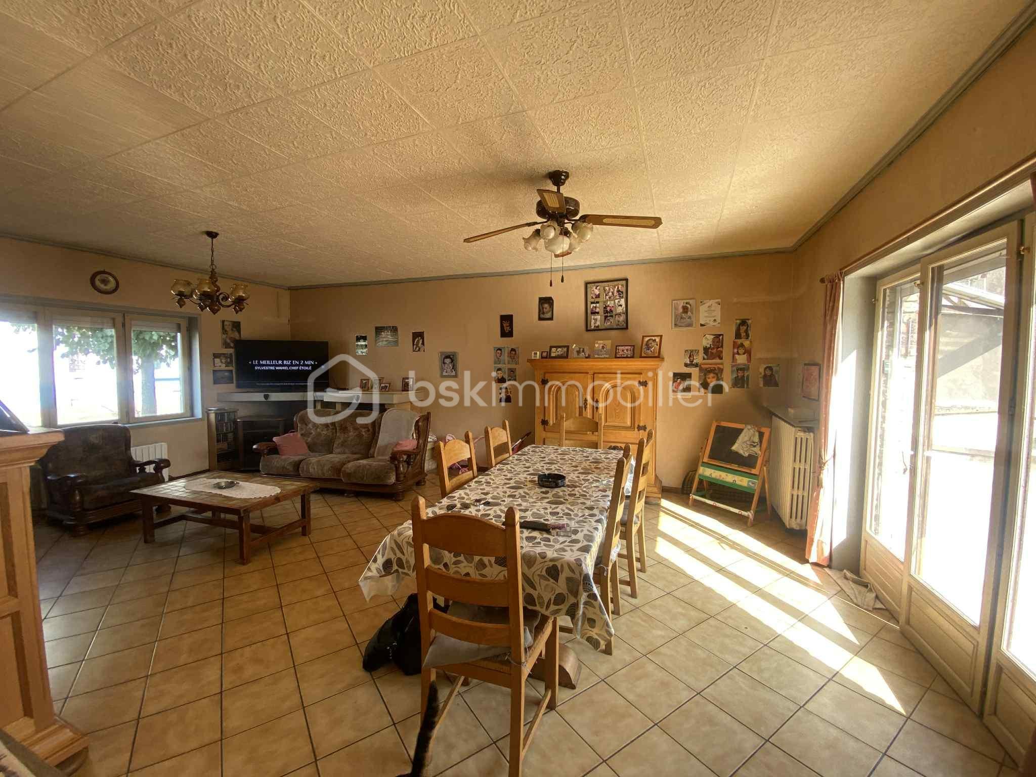 Maison de ville de 136 m² - b1db6429-69ce-441e-8952-8f67a5aa9e54.jpg