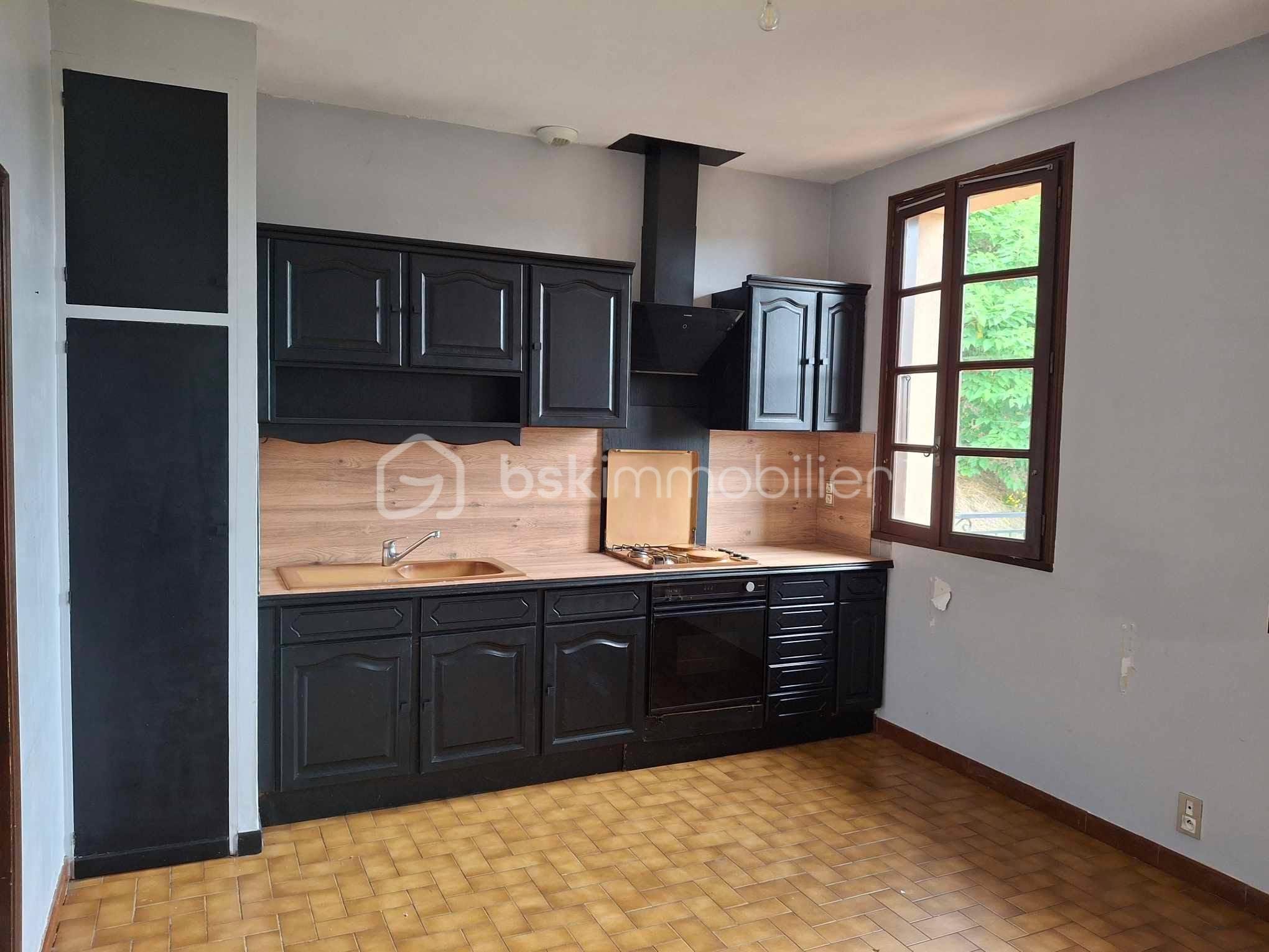 Maison de 161 m² - 461196064_847738327489549_781374696269081529_n.jpg