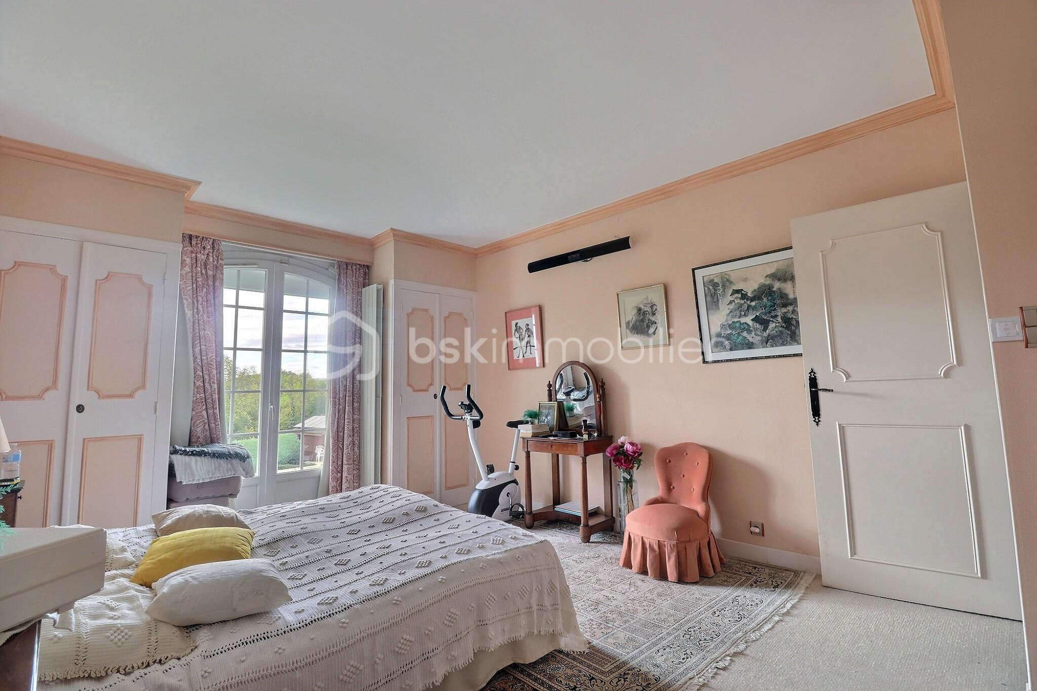 Maison traditionnelle de 187,05 m² - exposio_133198742.jpg