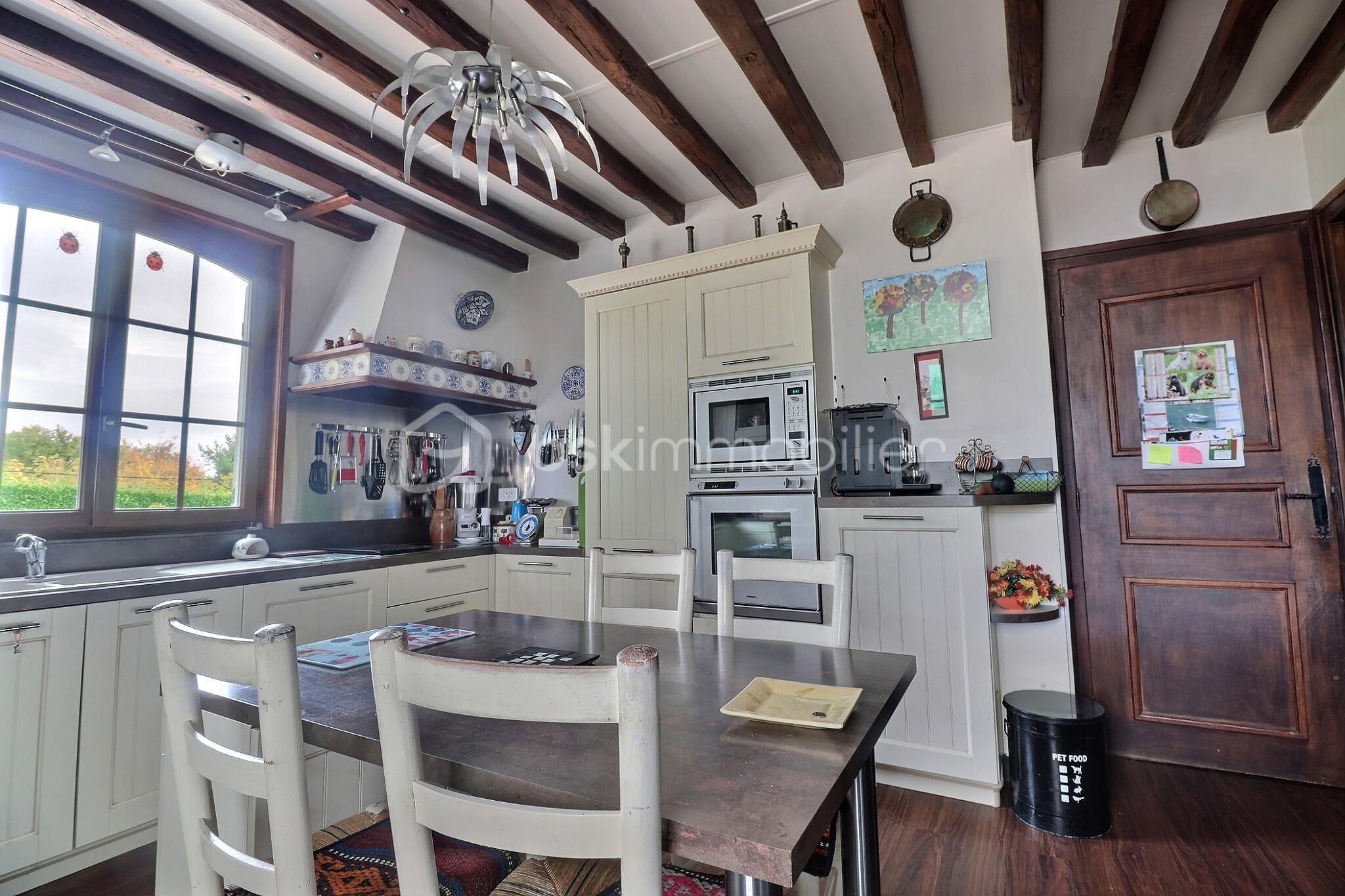 Maison traditionnelle de 187,05 m² - exposio_133198701.jpg