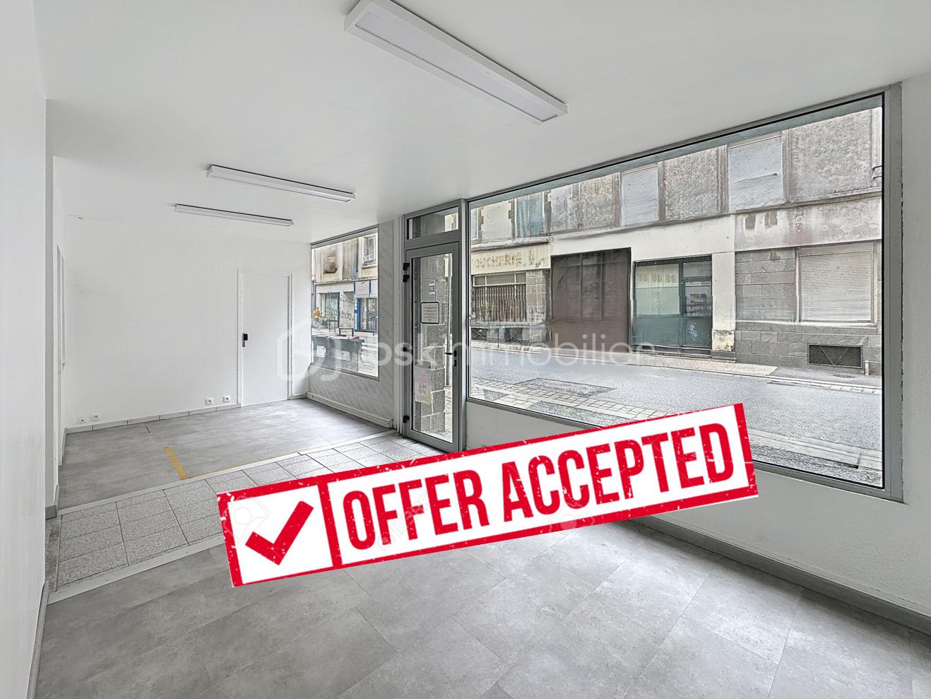 Local d activites de 99 m² - offre acceptee.png