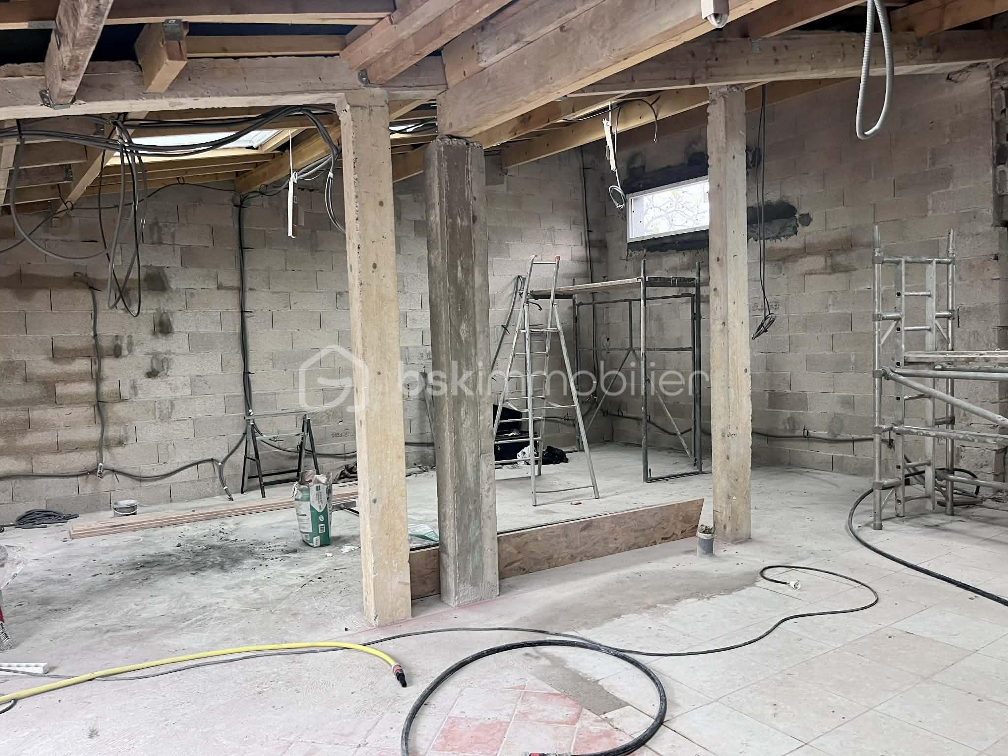 Maison de 110 m² - acad35e3-b1d5-4da2-a85b-389b946cac80.jpeg