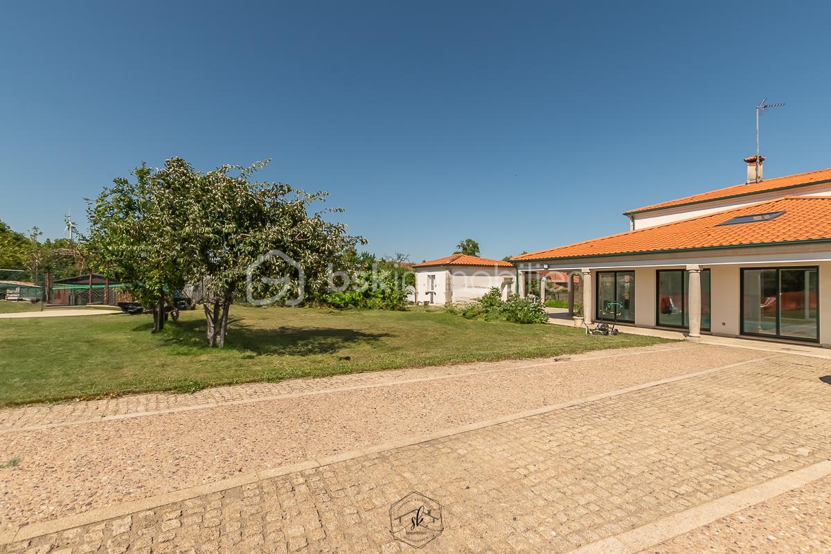 Maison de 251 m² - DSC_2075-HDR.jpg